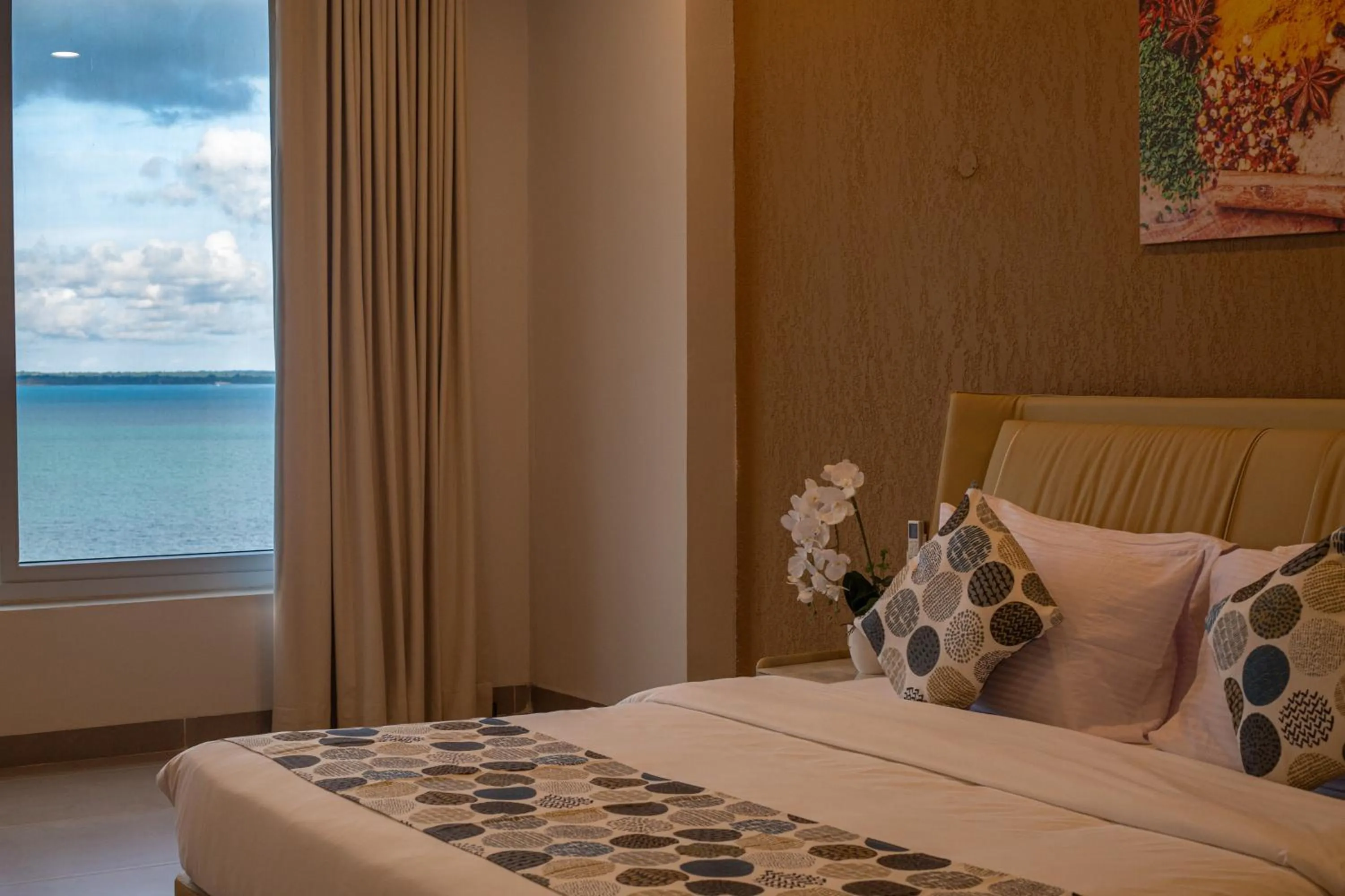 Bedroom, Bed in Blue Ocean Resort & Residences