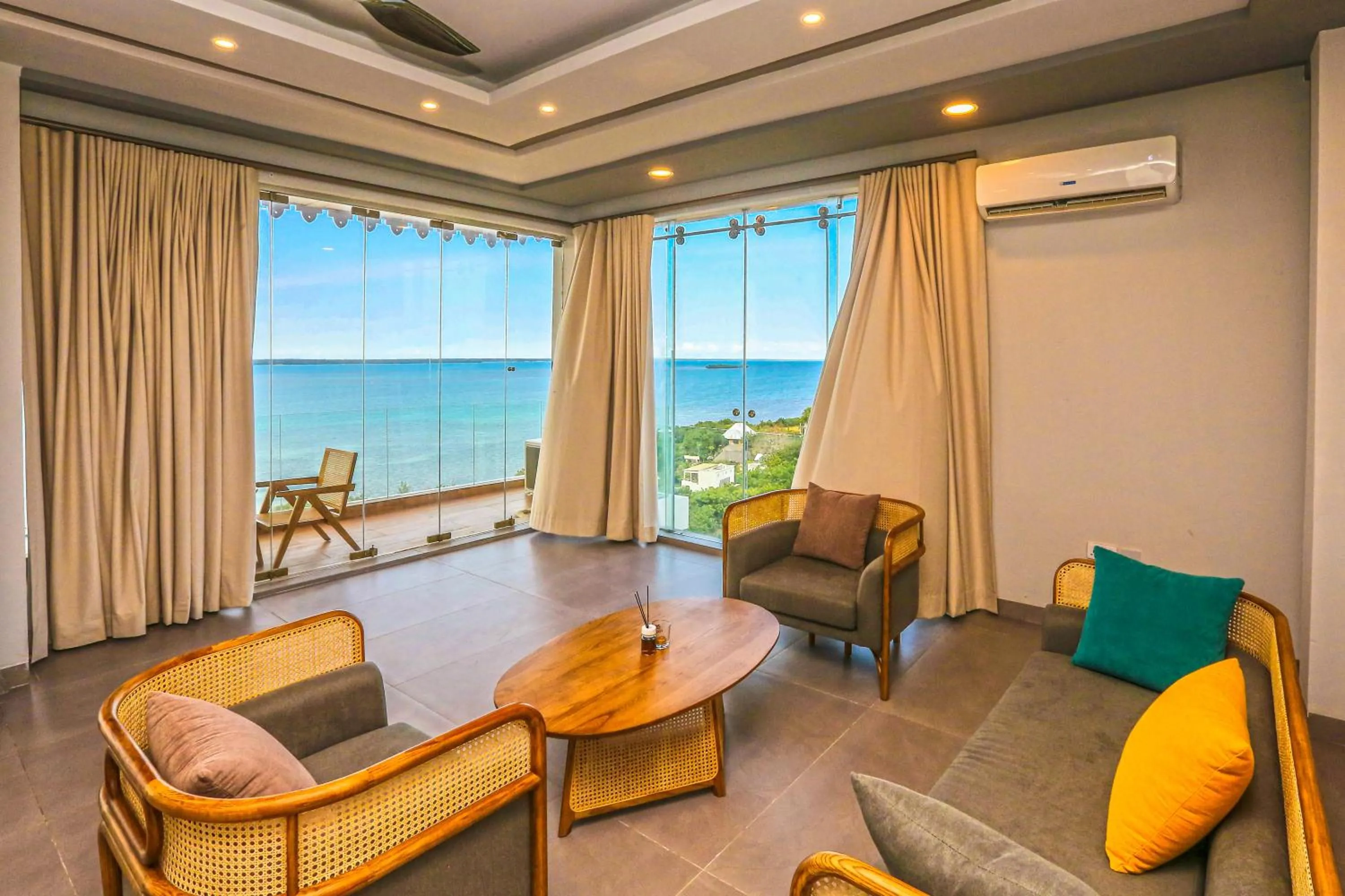 Blue Ocean Resort & Residences