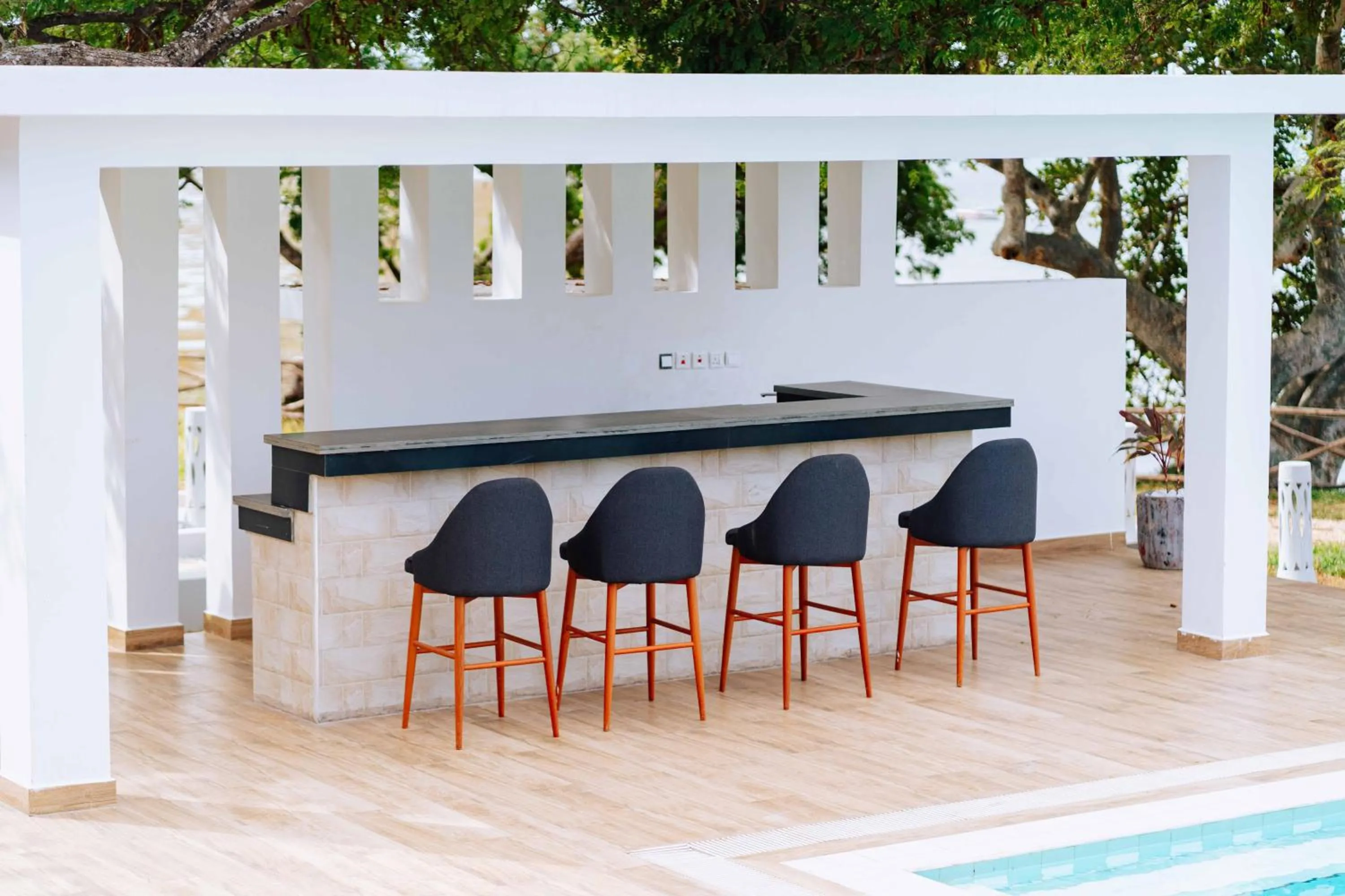 Lounge or bar in Blue Ocean Resort & Residences