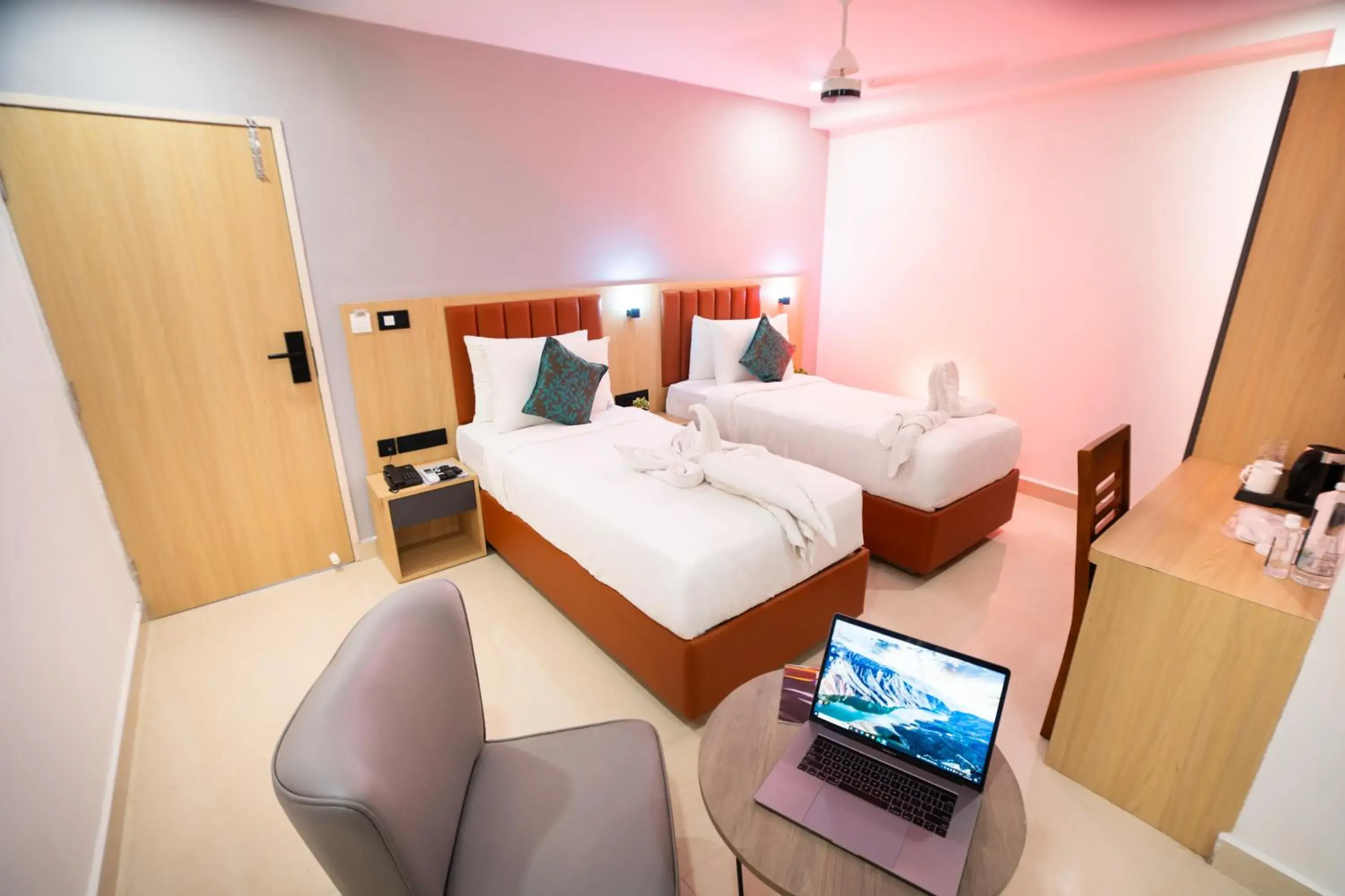 Twin Room - single occupancy in Sunrise Business Hotel Twin Room - single occupancy in Sunrise Business Hotel