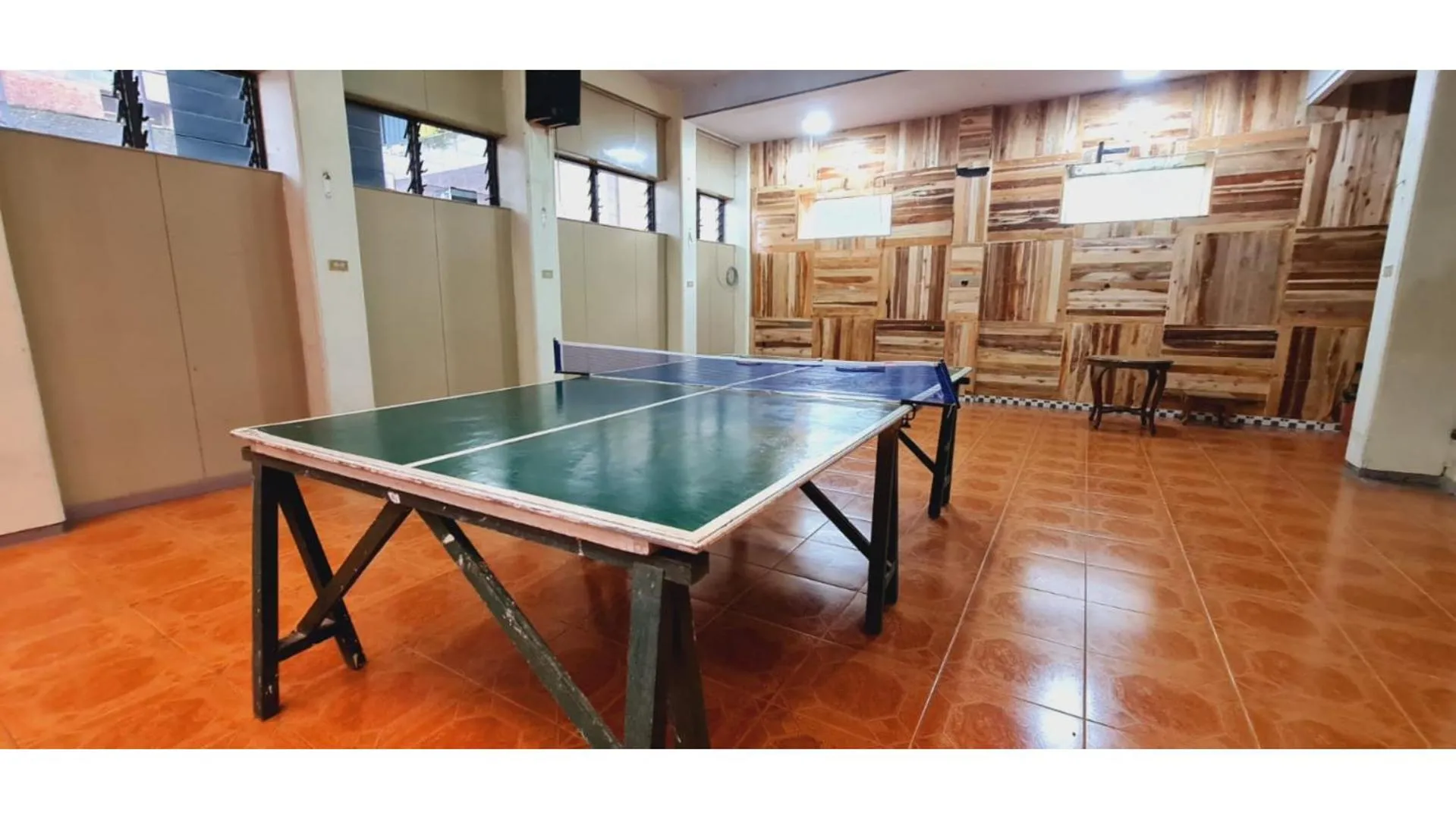 Table tennis in PLUM Hotel Palereman Batu