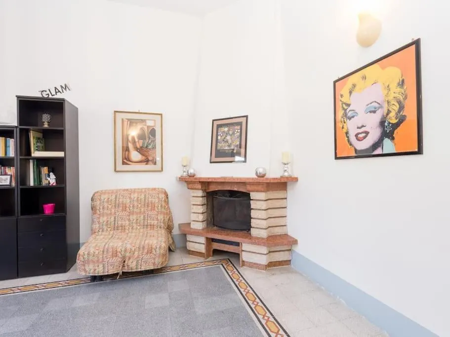 Vatican Comfortable Sunny Apartment