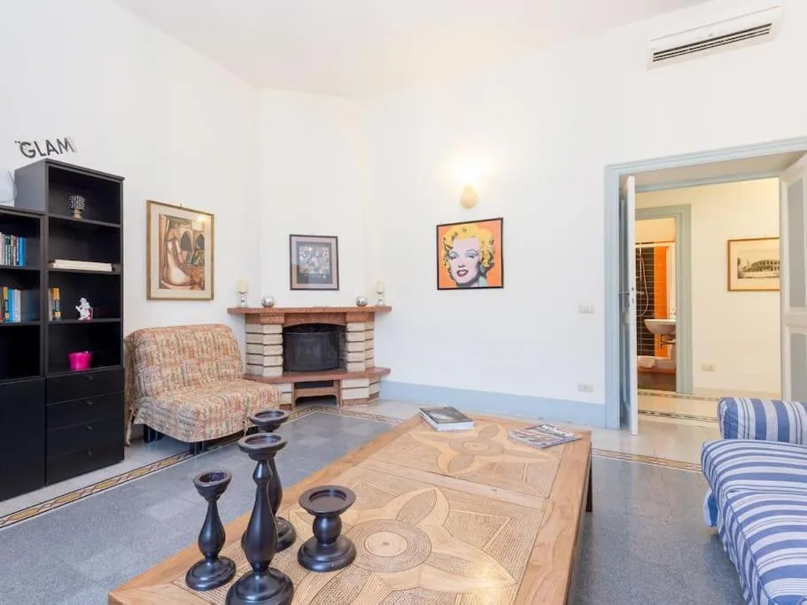 Vatican Comfortable Sunny Apartment