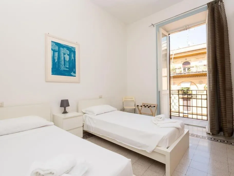 Vatican Comfortable Sunny Apartment