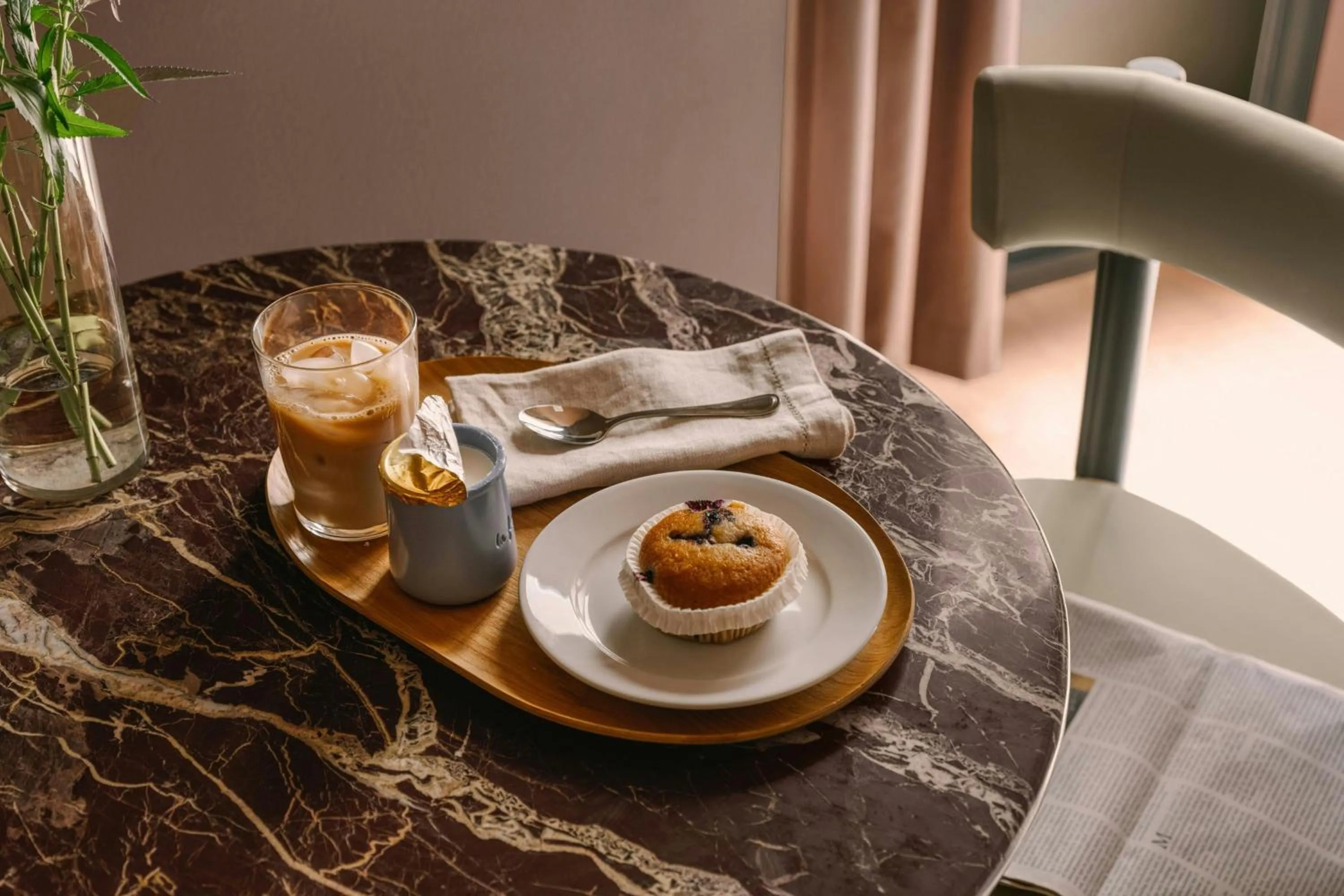 Photo of the whole room in Sonder by Marriott Bonvoy Onterie Apartments Magnificent Mile