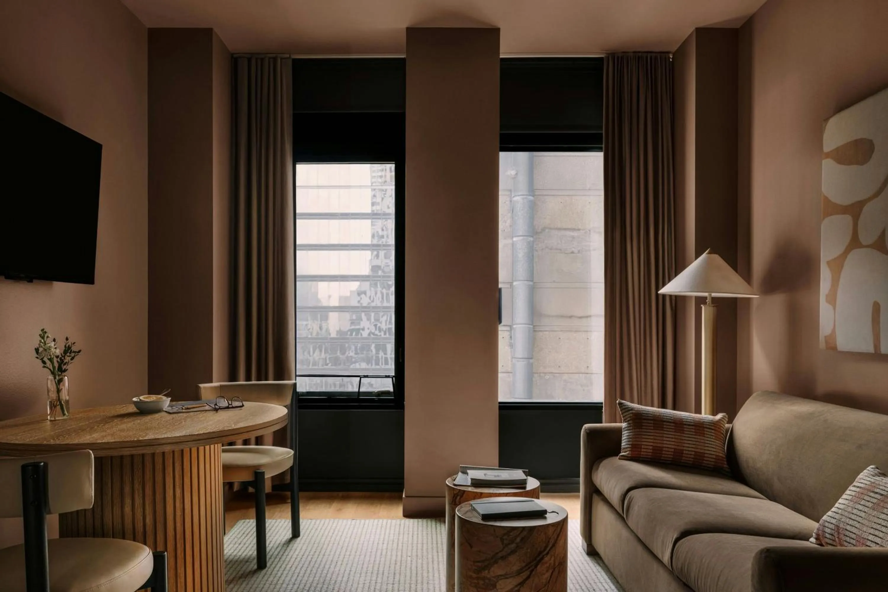 Living room in Sonder by Marriott Bonvoy Onterie Apartments Magnificent Mile