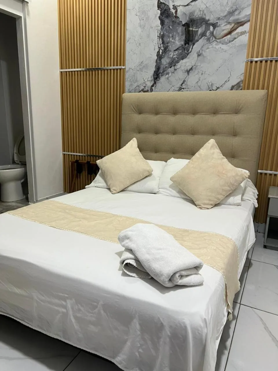 Photo of the whole room, Bed in Santa Alejandría Hotel