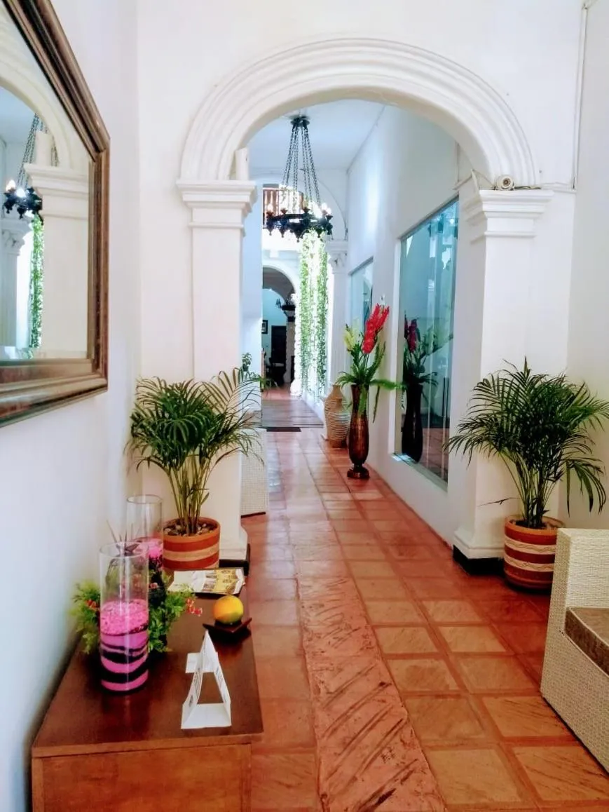 Santa Alejandría Hotel