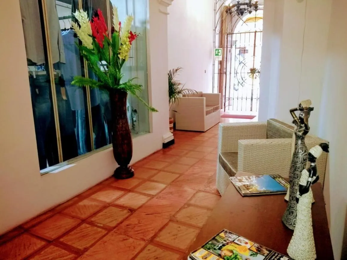 Santa Alejandría Hotel