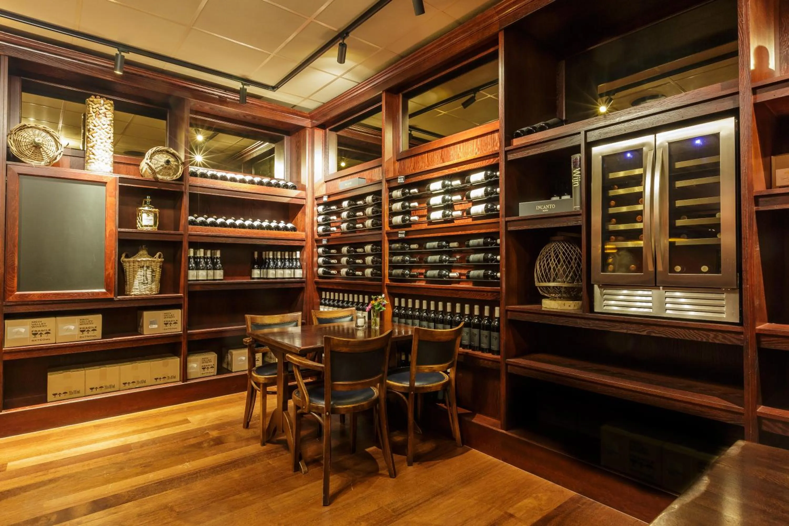 Food and drinks in Hotel Duhoux