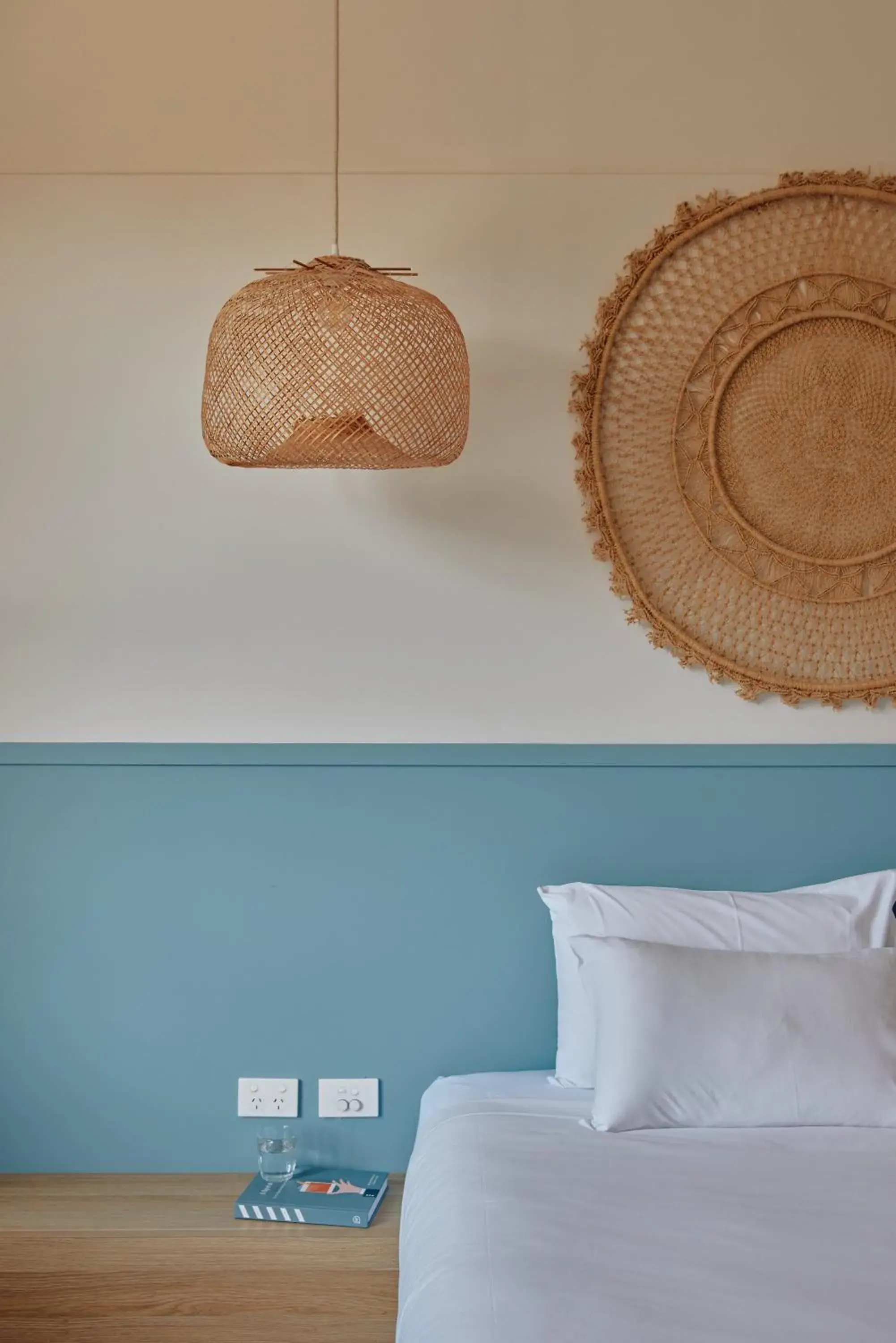 Deluxe King Ocean Room in Lorne Hotel Deluxe King Ocean Room in Lorne Hotel