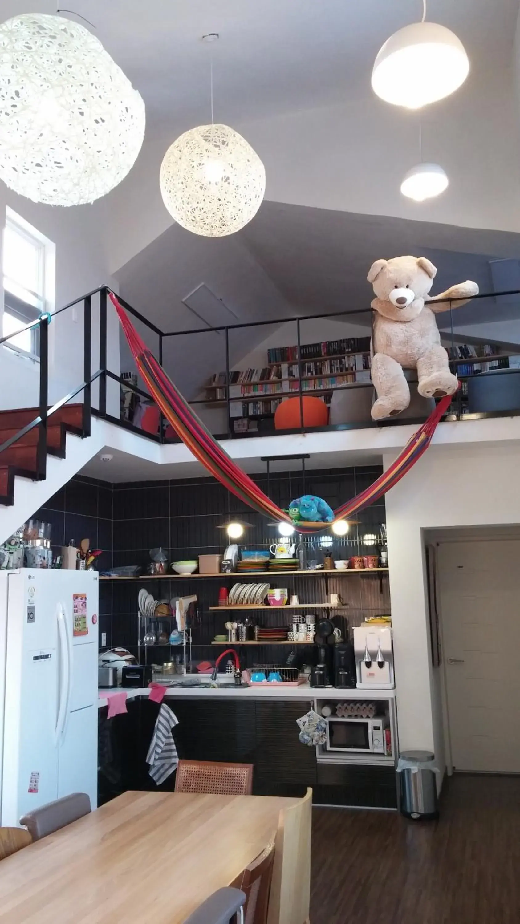 Twin Room - single occupancy in Warak Guesthouse Twin Room - single occupancy in Warak Guesthouse