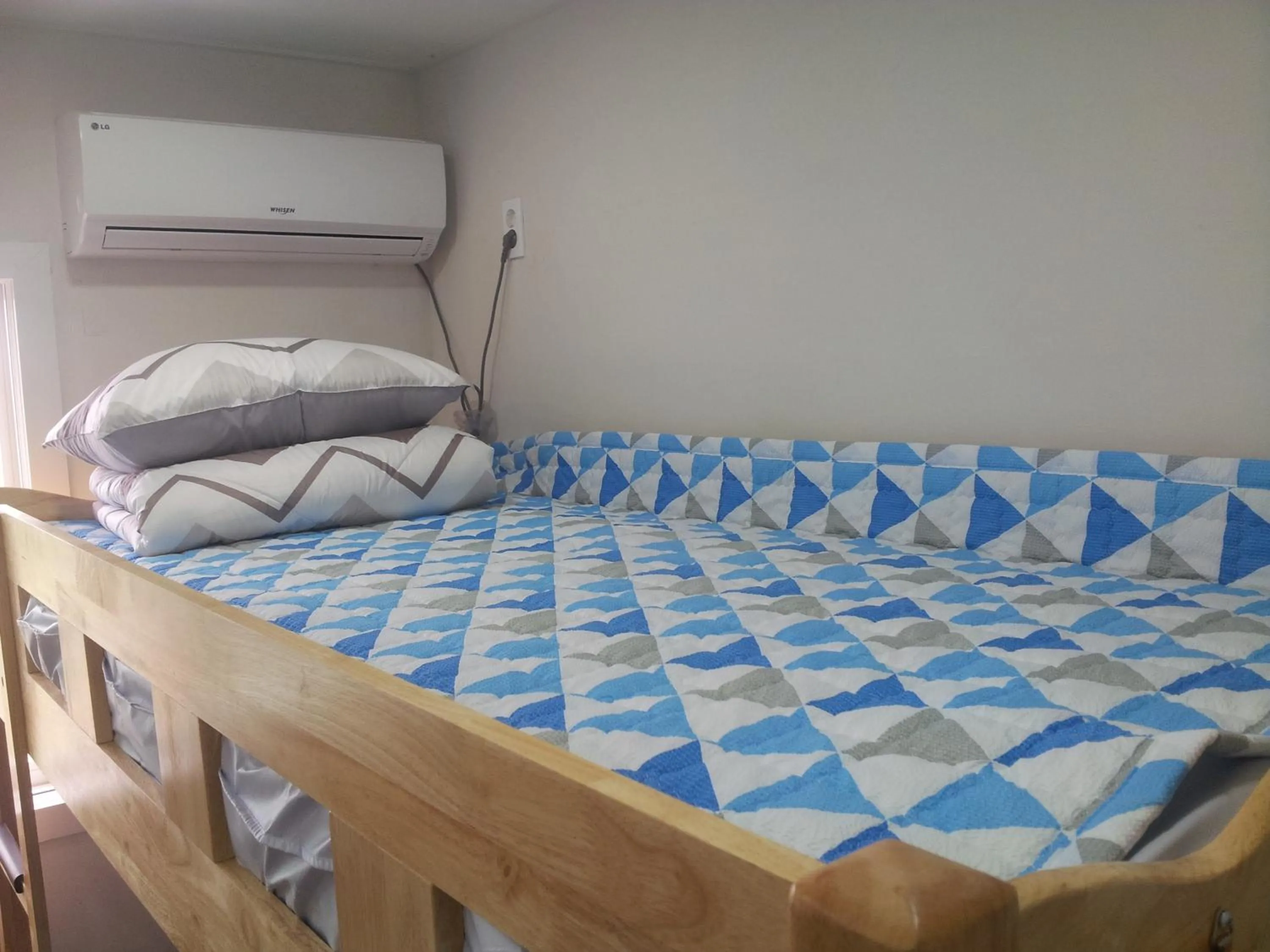 Bed in Warak Guesthouse