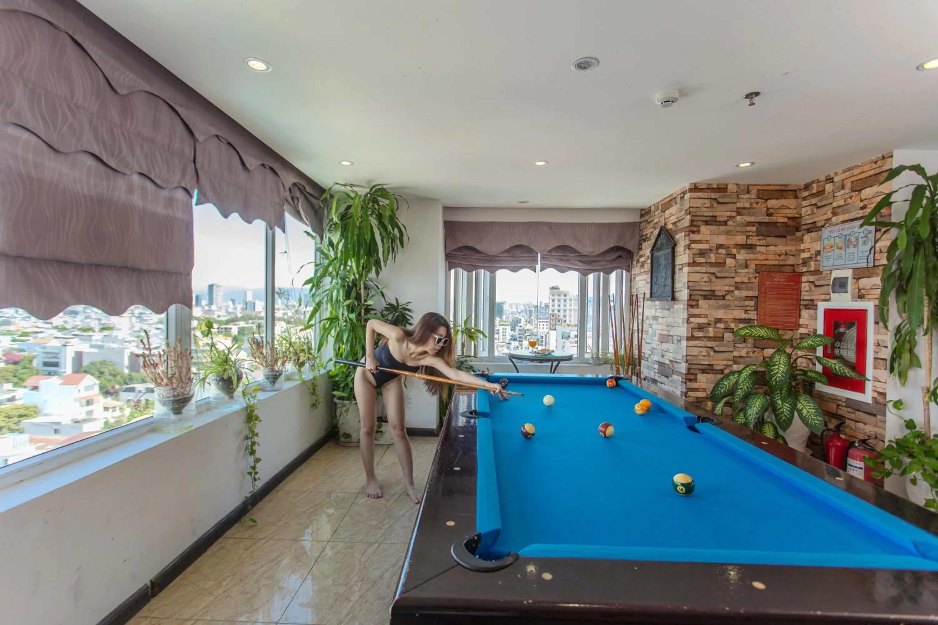 Billiard in Sea Phoenix Hotel Da Nang