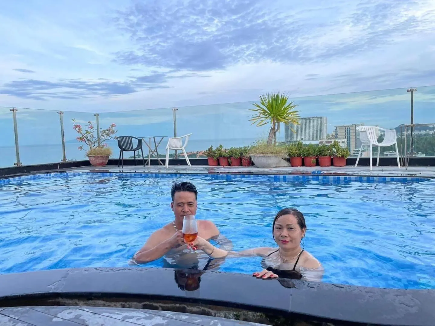 Swimming pool in Sea Phoenix Hotel Da Nang