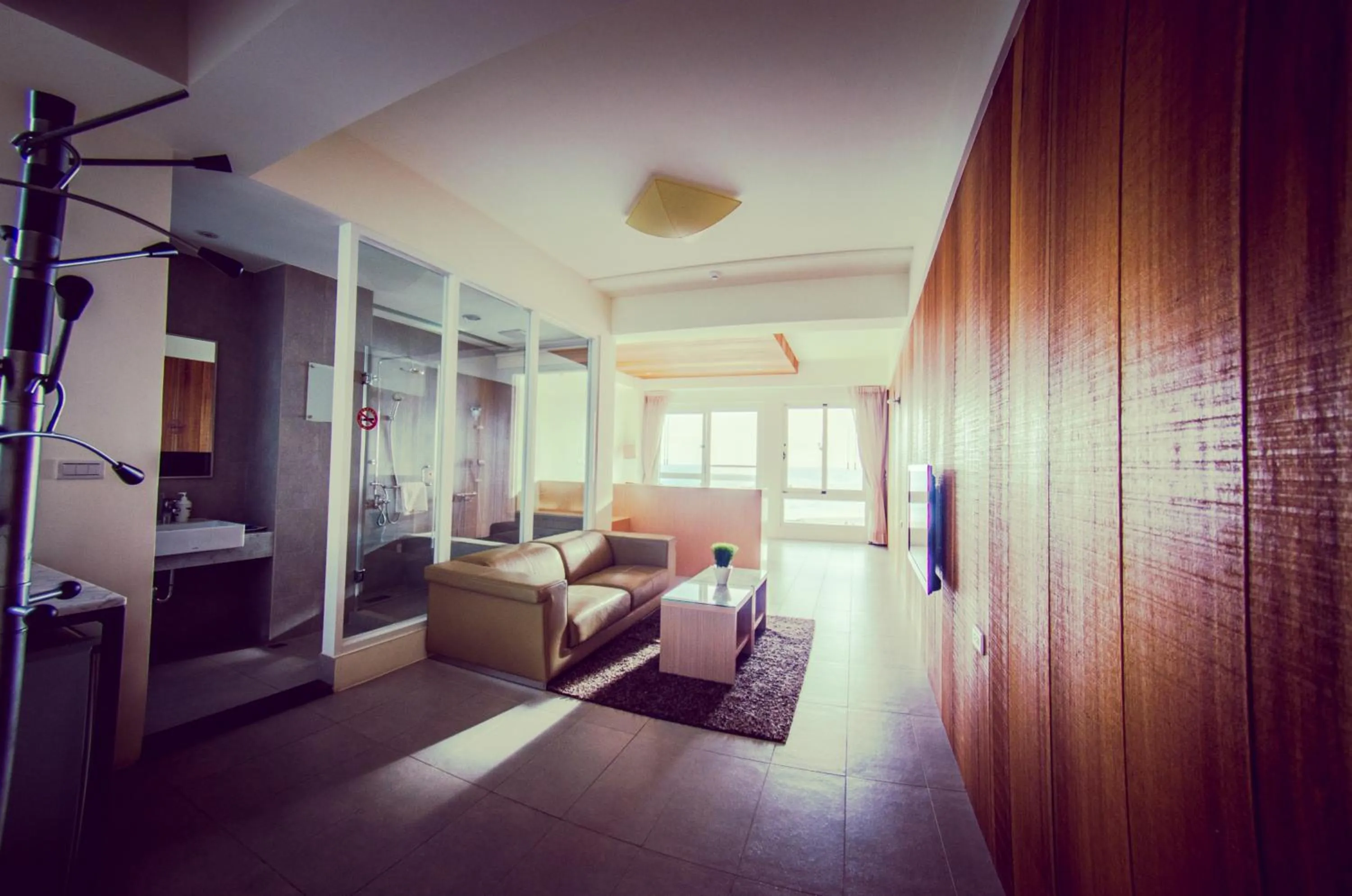 Living room, Bed in Sasa Nor Lamour B&B