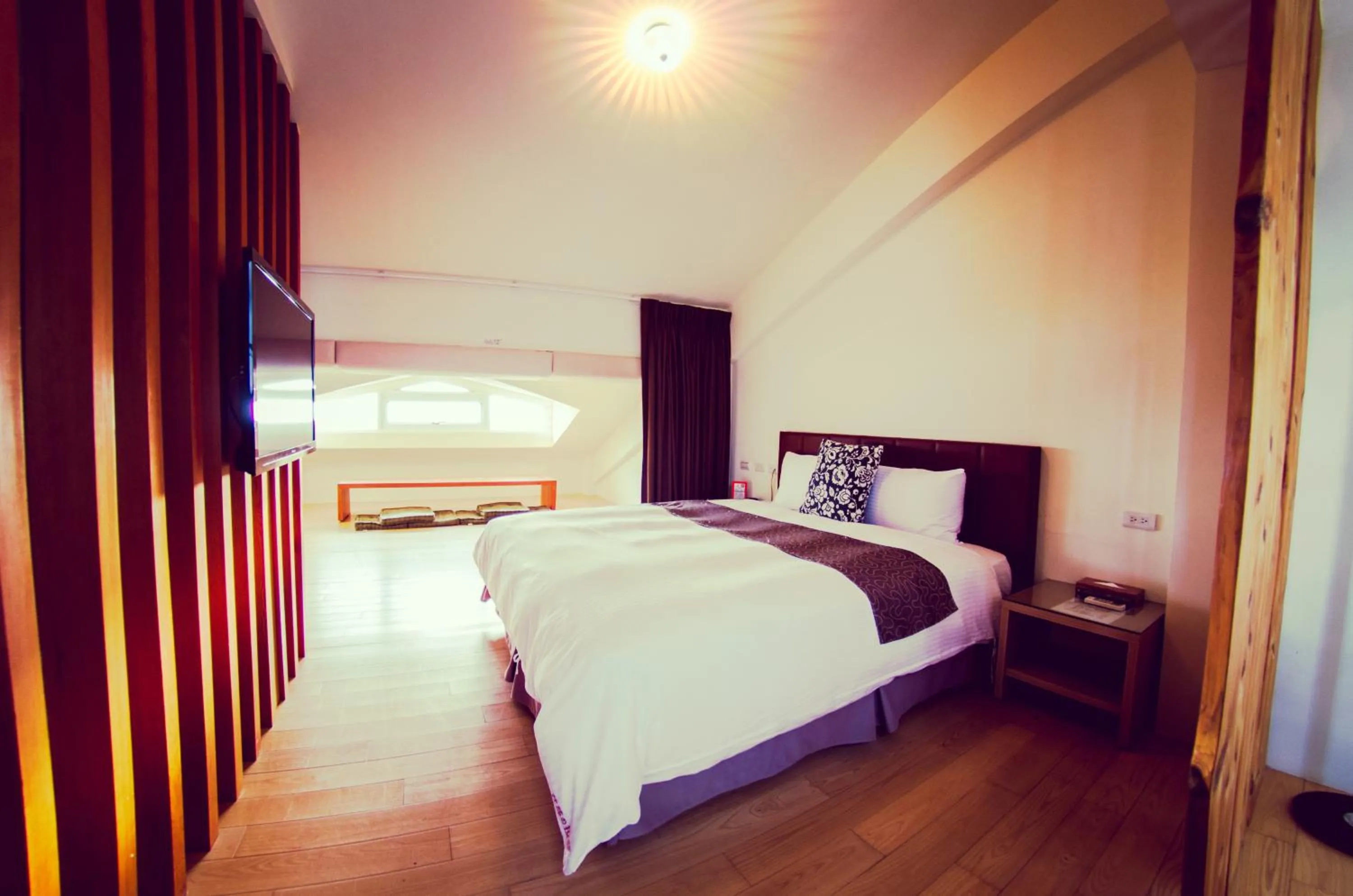 Bed in Sasa Nor Lamour B&B