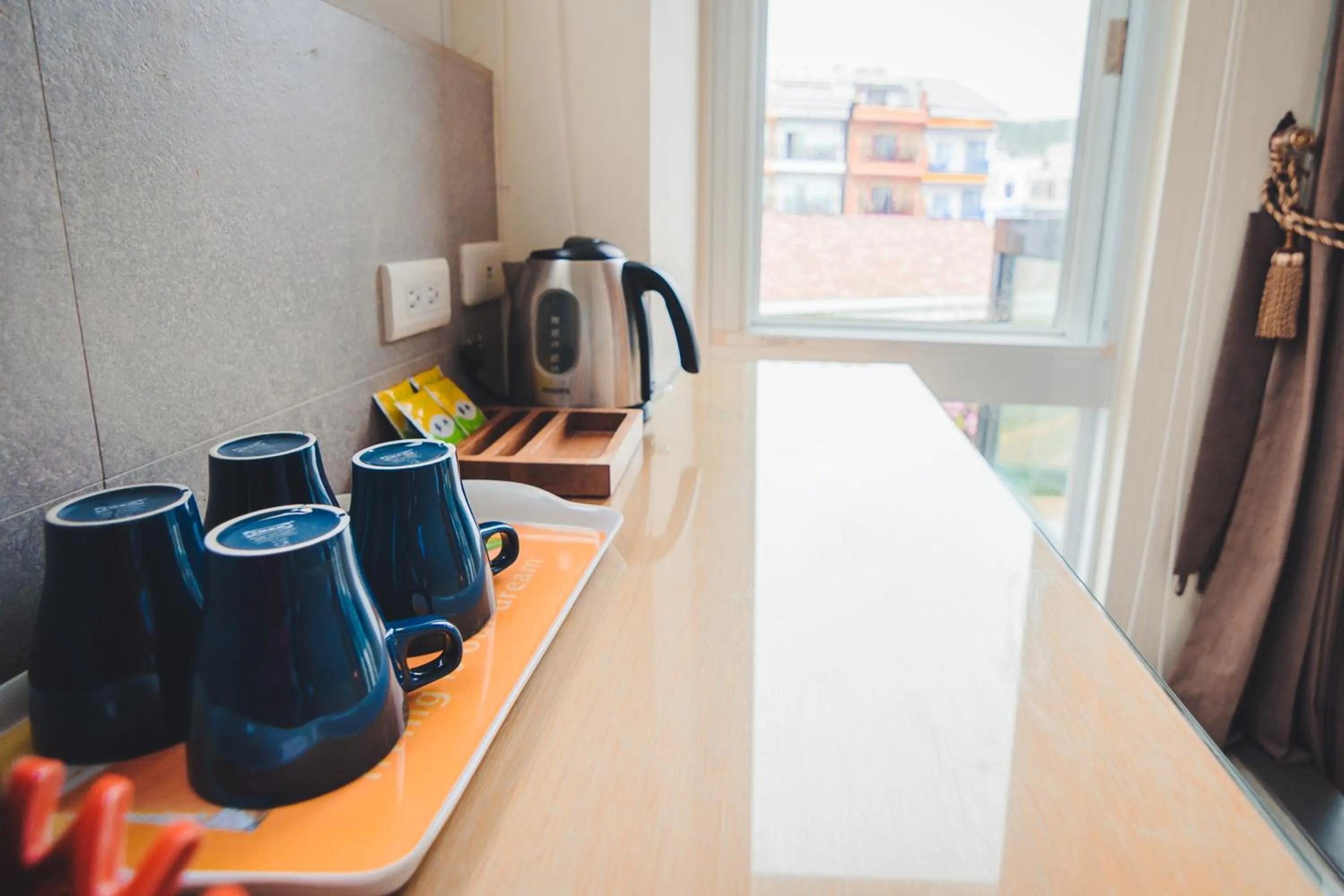 Coffee/tea facilities in Sasa Nor Lamour B&B