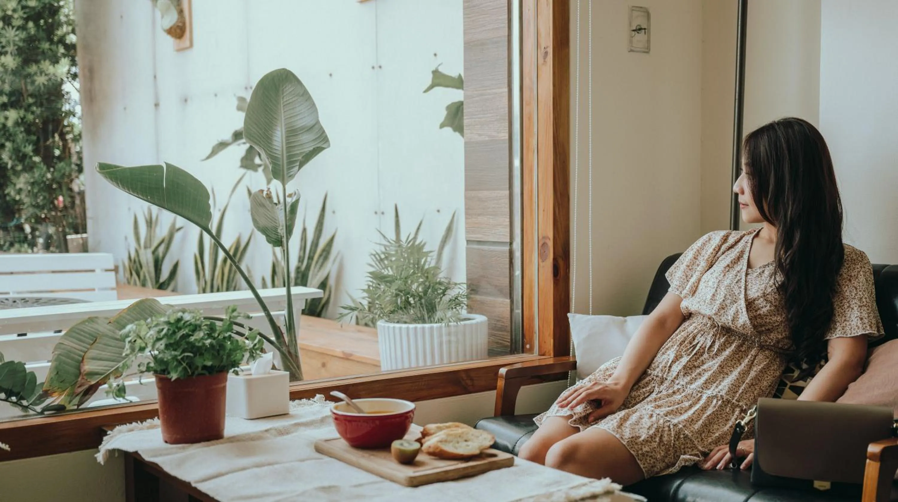 People in Sasa Nor Lamour B&B