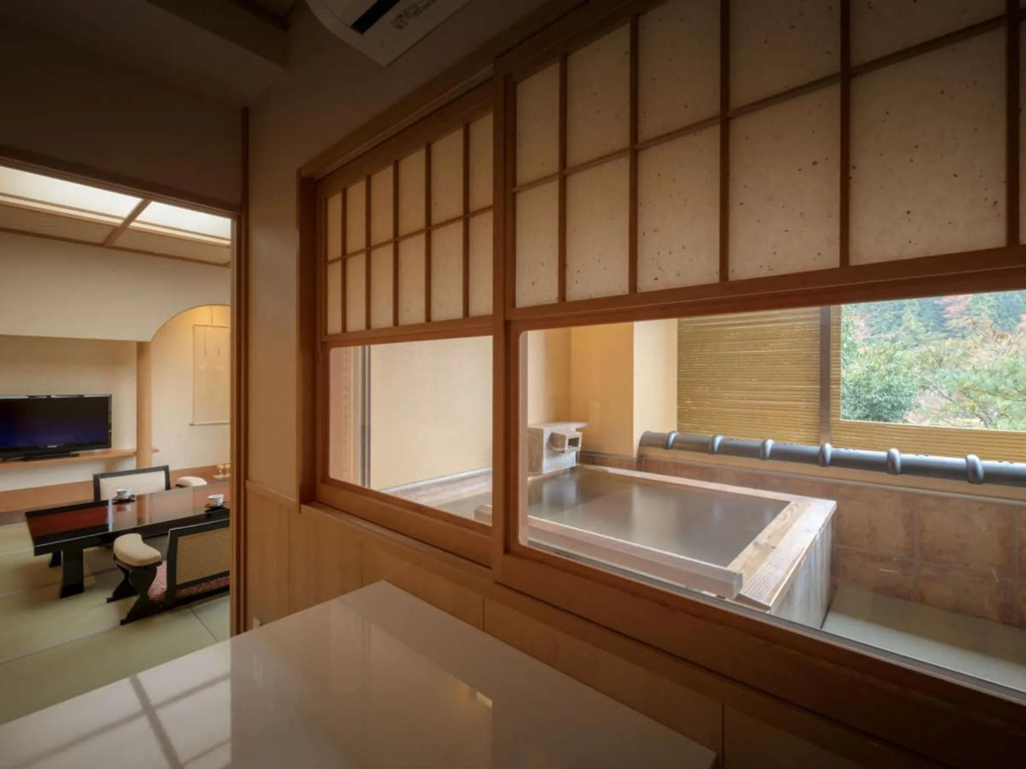 Photo of the whole room in Harumiya Ryokan