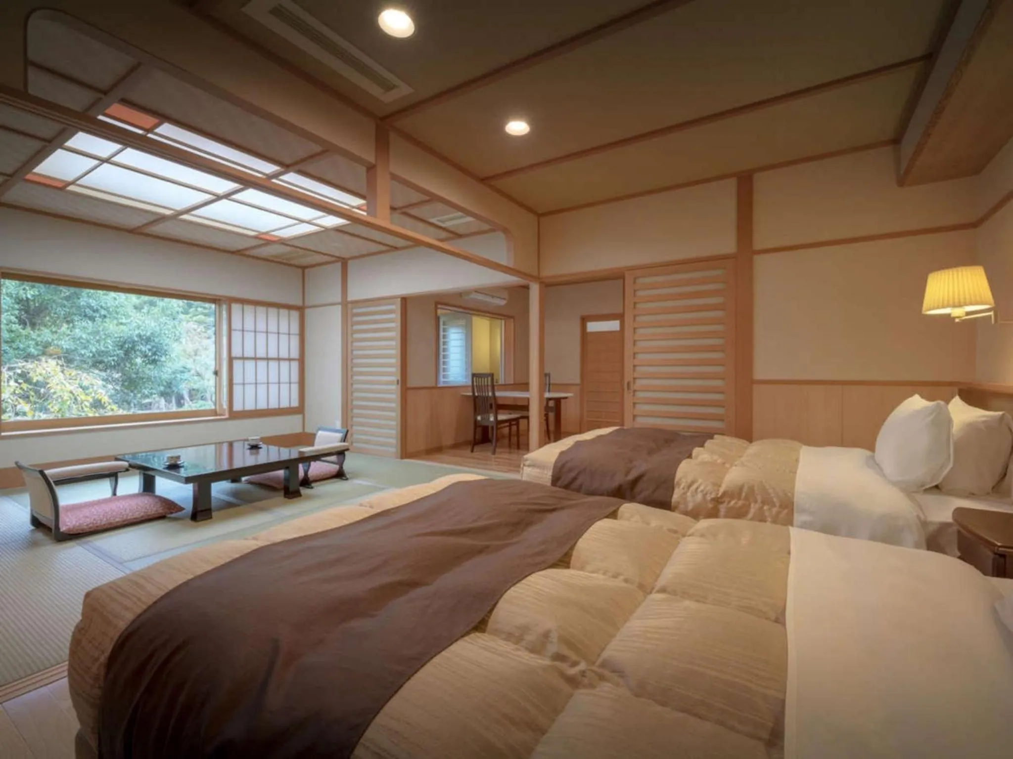 Photo of the whole room, Bed in Harumiya Ryokan