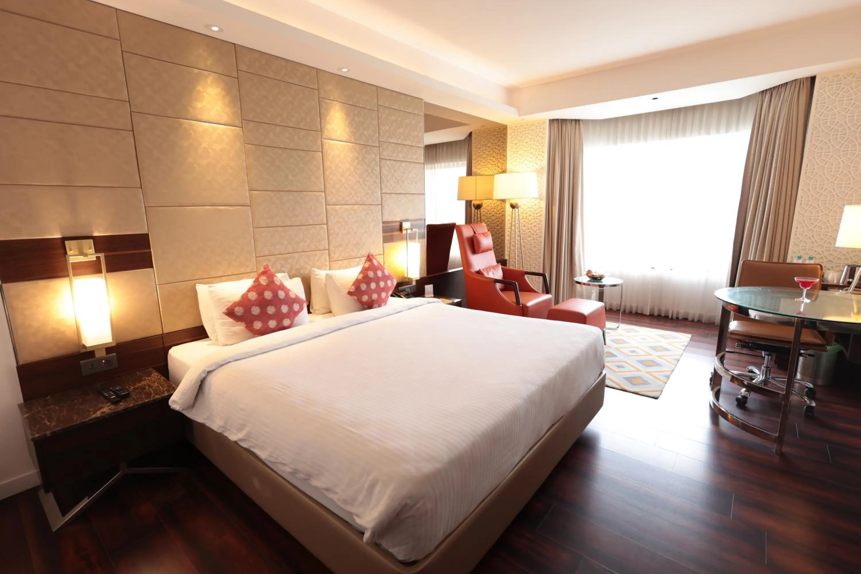 Bed in Cenneys Gateway - Pride of Salem