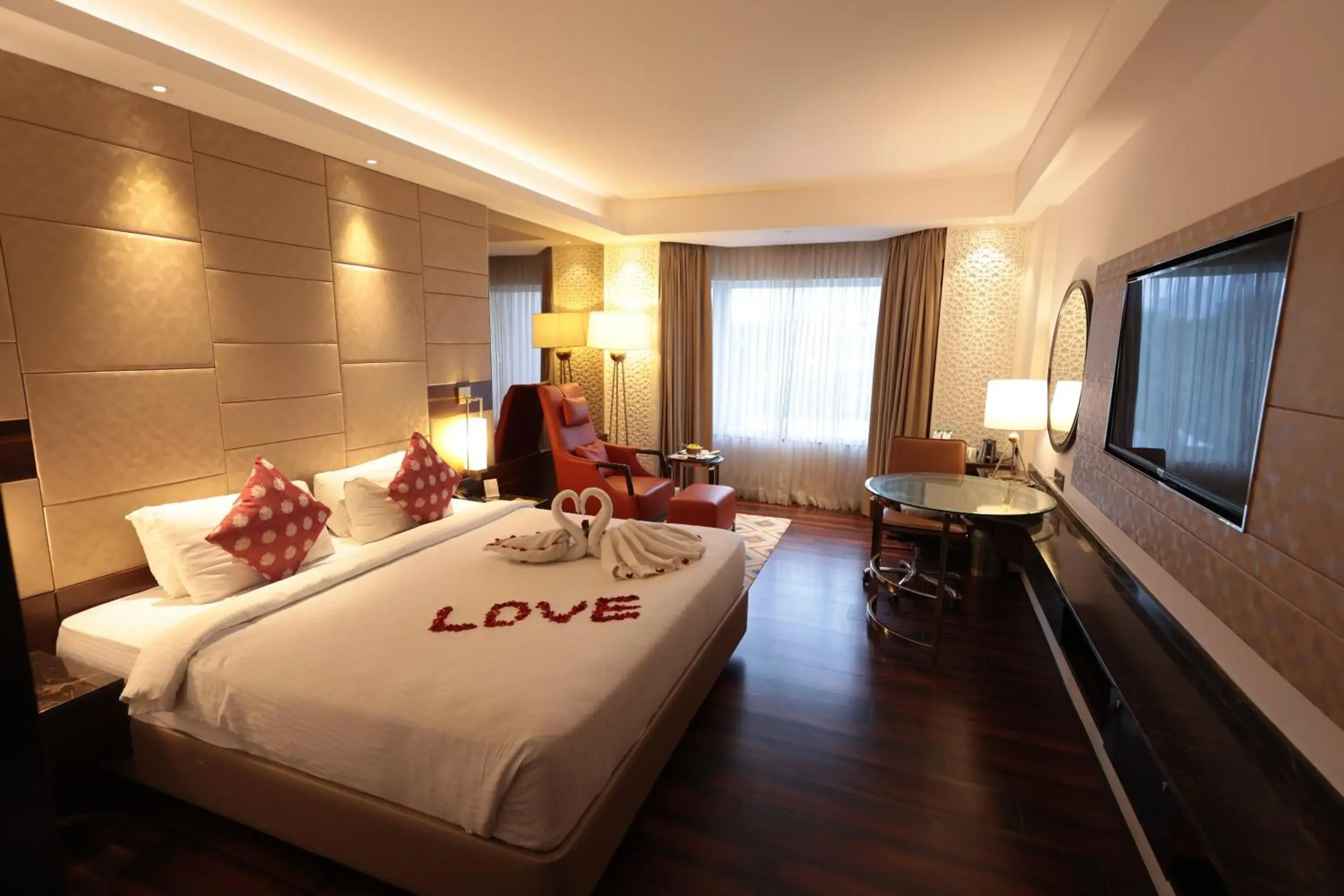 Club Double Room - single occupancy in Hotel Cenneys Gateway Club Double Room - single occupancy in Hotel Cenneys Gateway