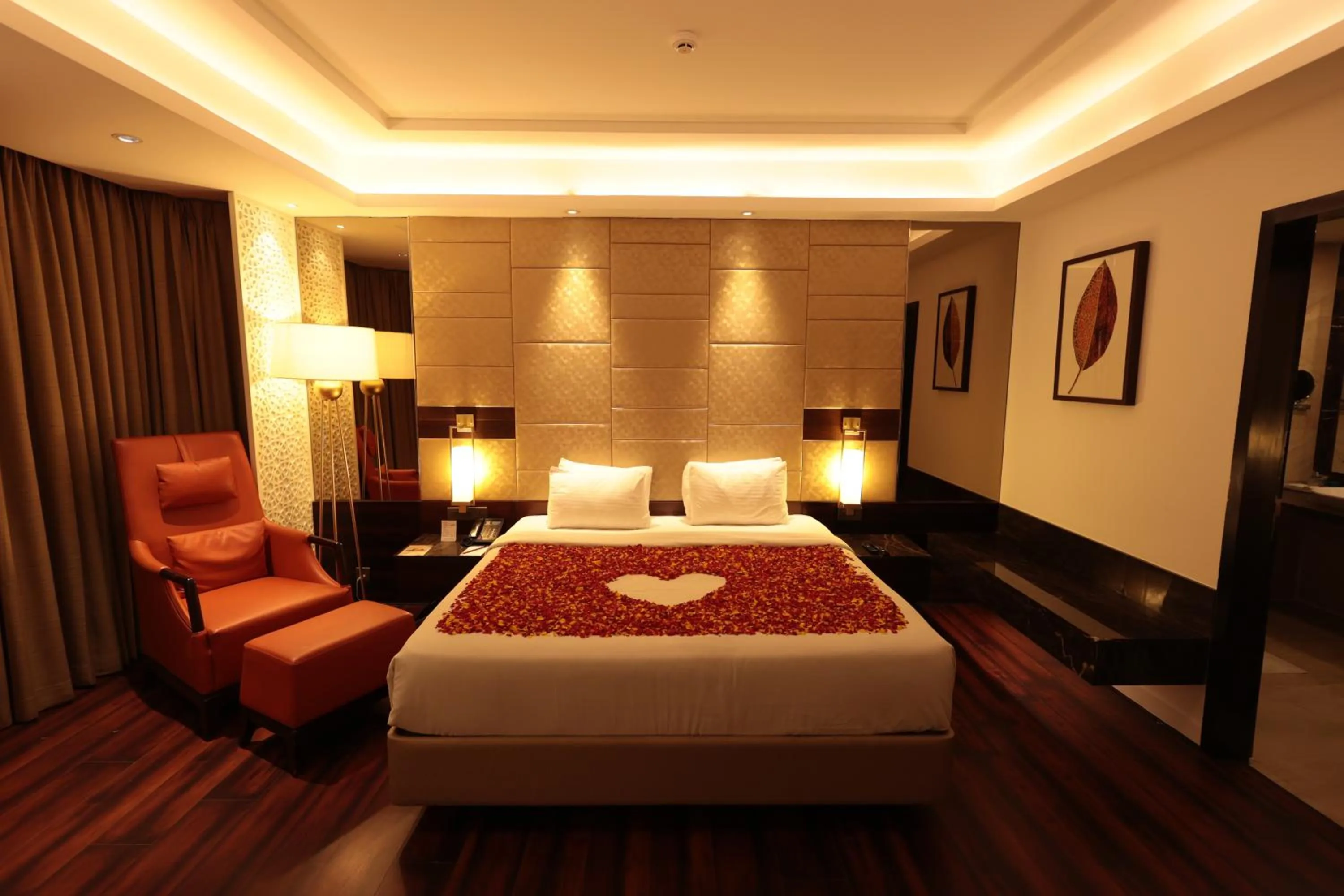 Bed in Cenneys Gateway - Pride of Salem