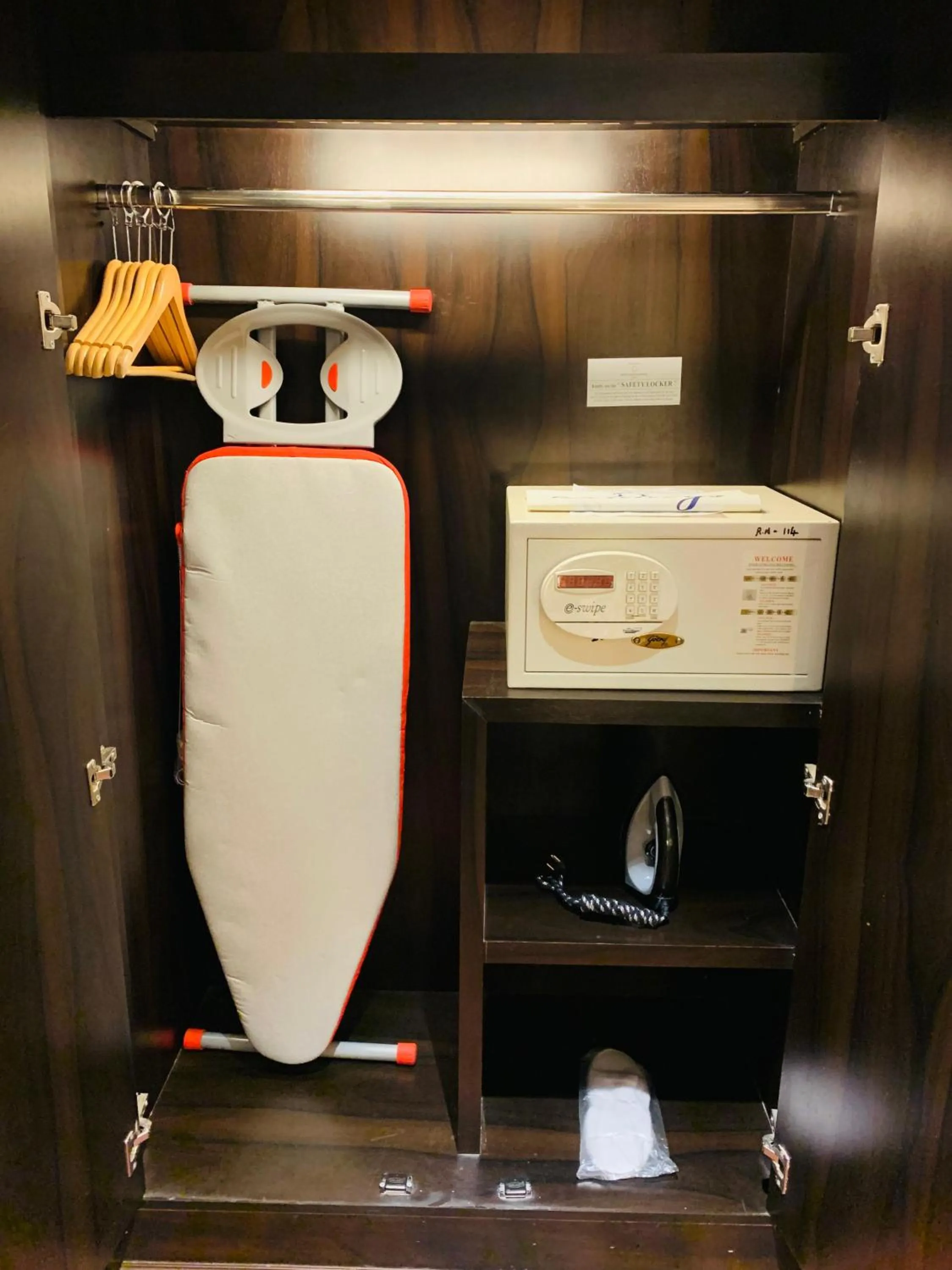 flat iron in Cenneys Gateway - Pride of Salem