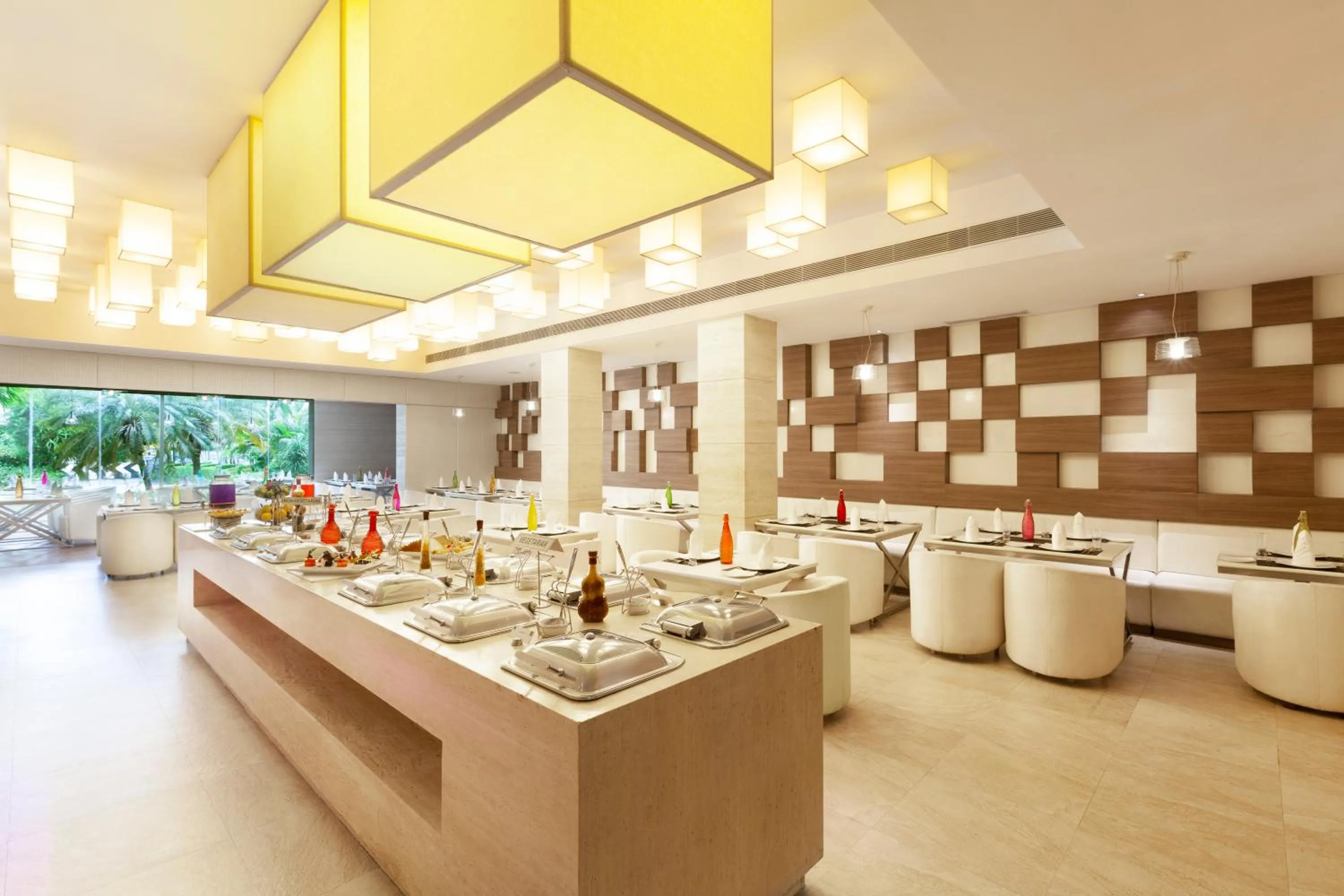 Restaurant/places to eat in Cenneys Gateway - Pride of Salem