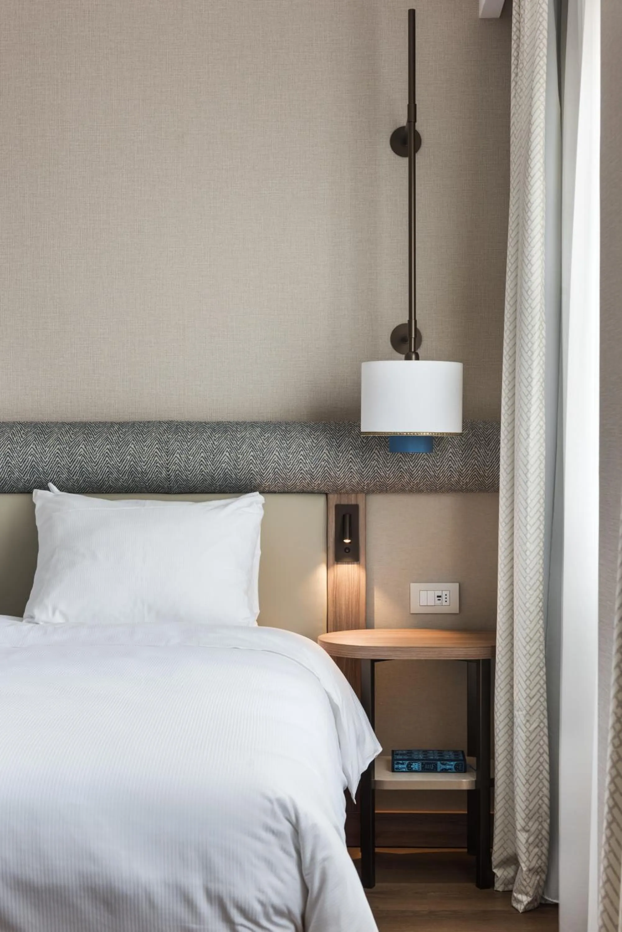 Photo of the whole room, Bed in Ambasciatori Hotel Venice Mestre, Tapestry Collection by Hilton