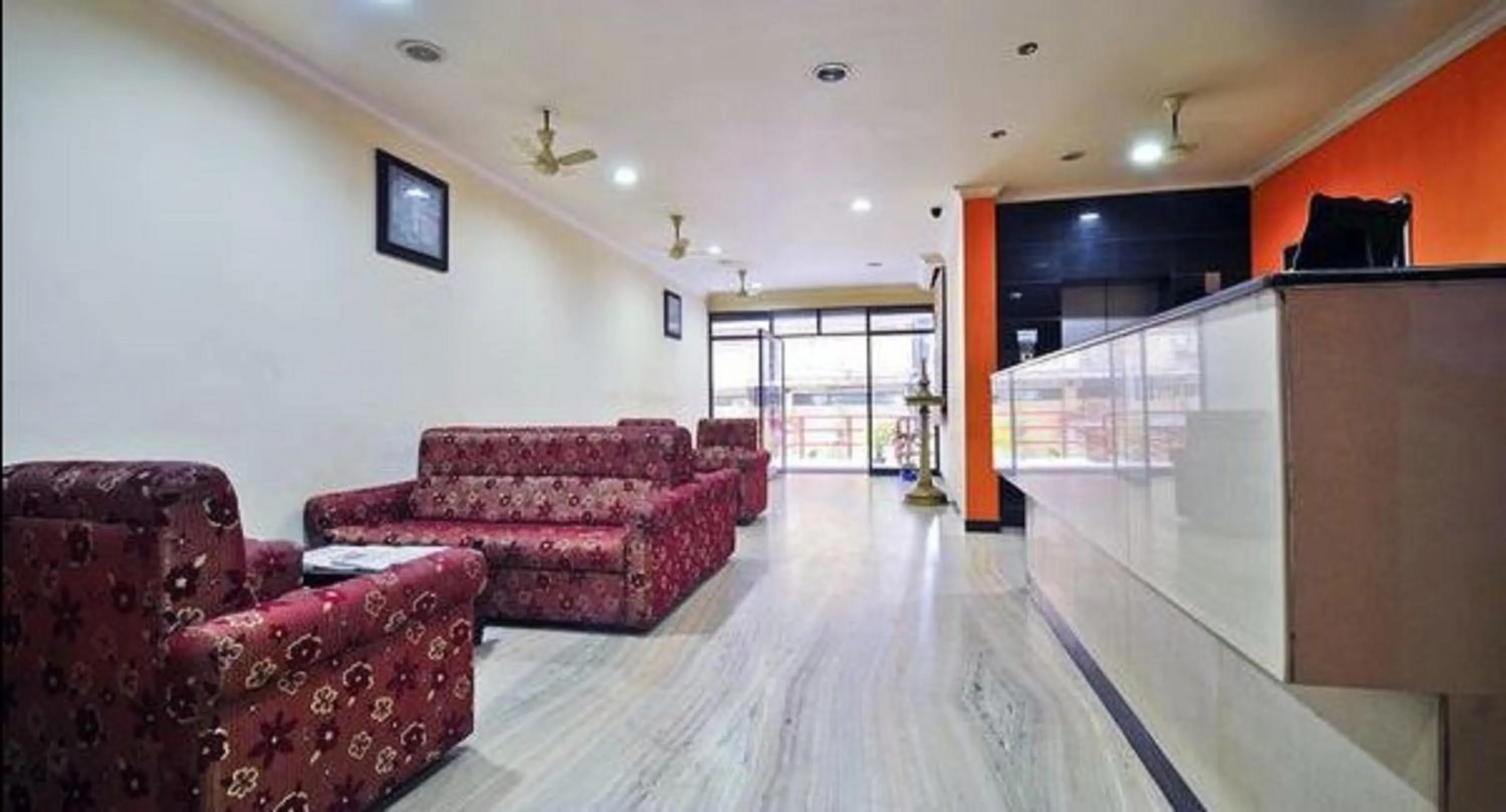 Lobby or reception in Hotel Srinivas