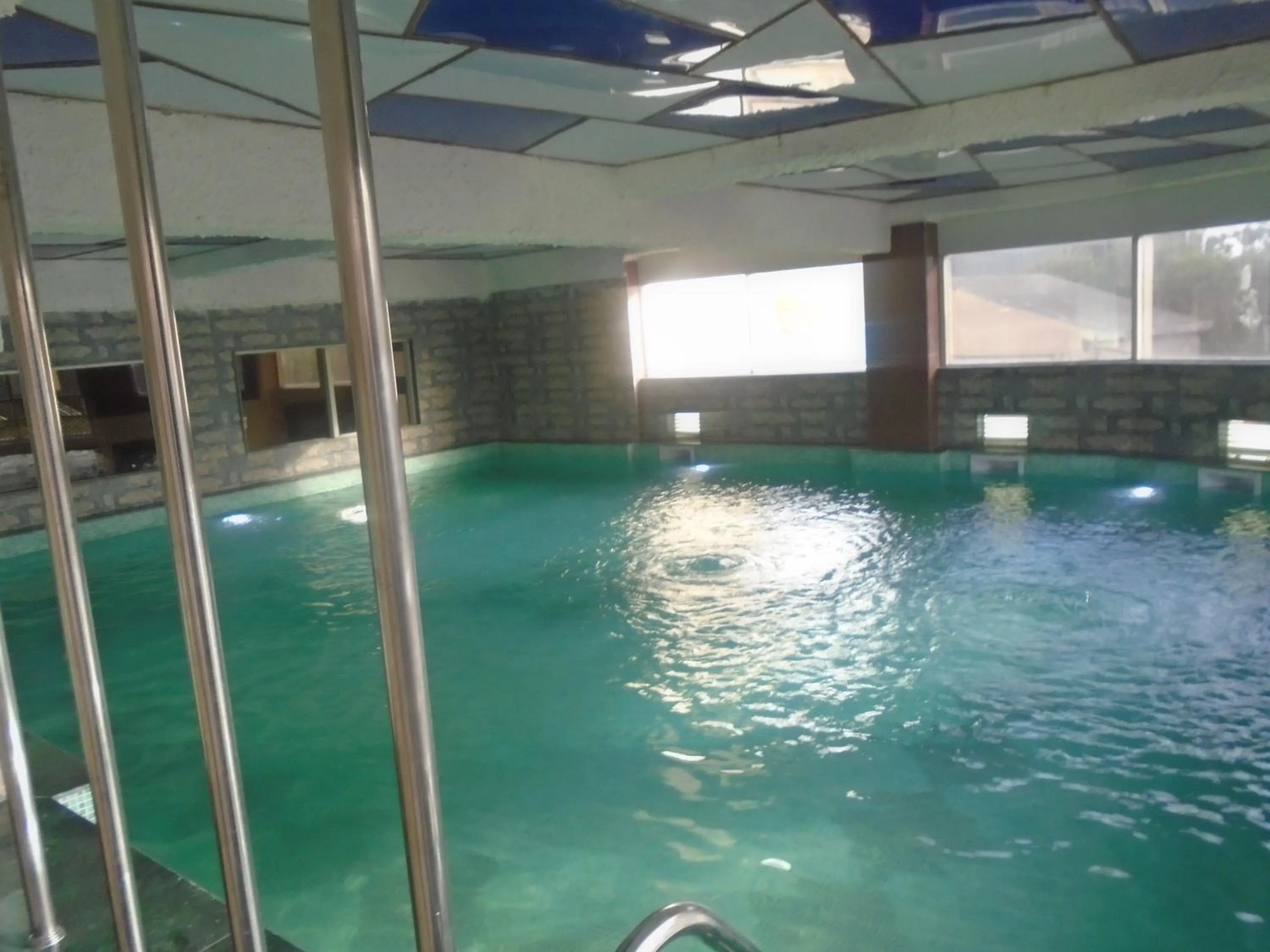 Diving in Days Hotel By Wyndham Neemrana