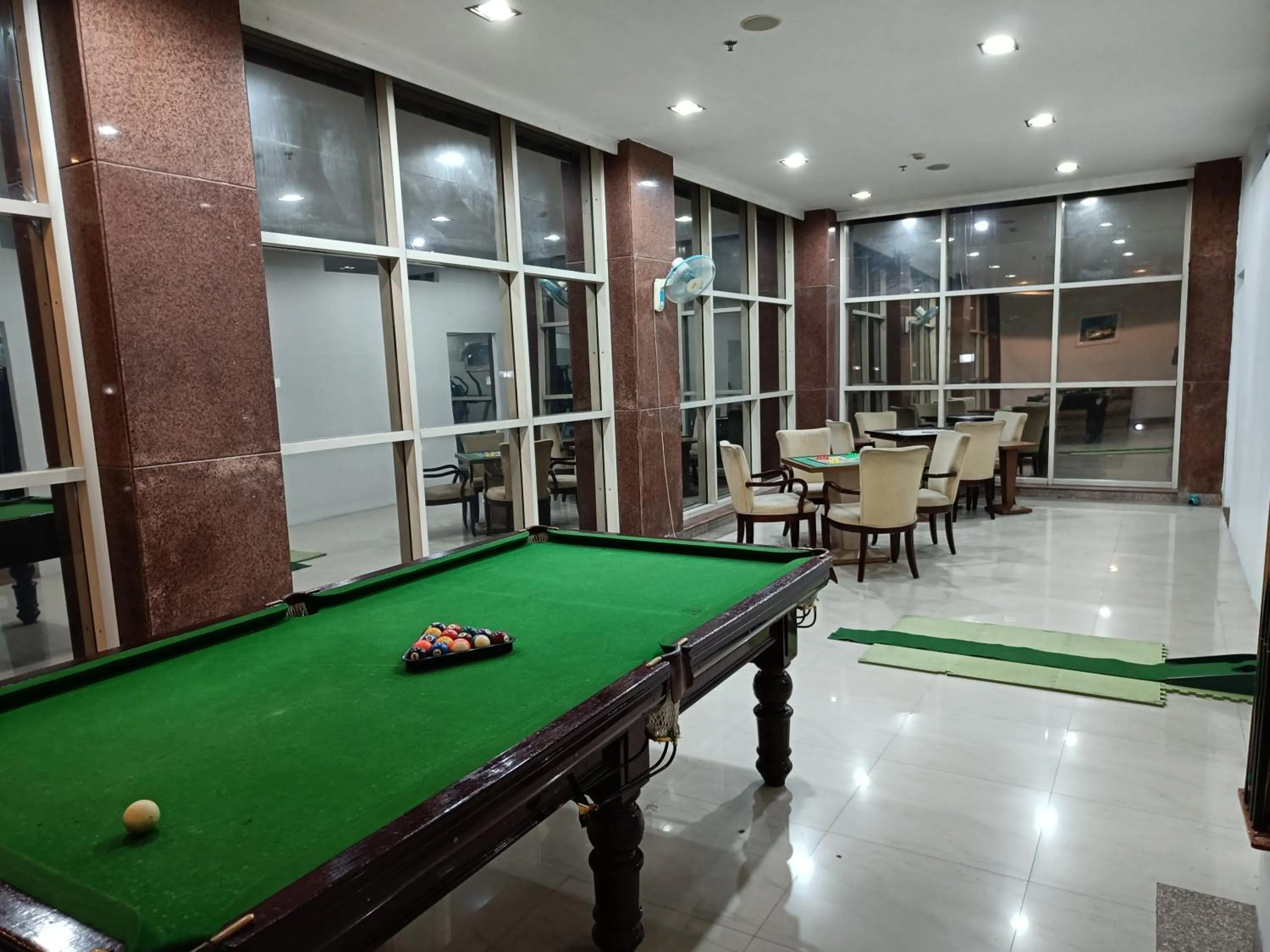 Days Hotel By Wyndham Neemrana