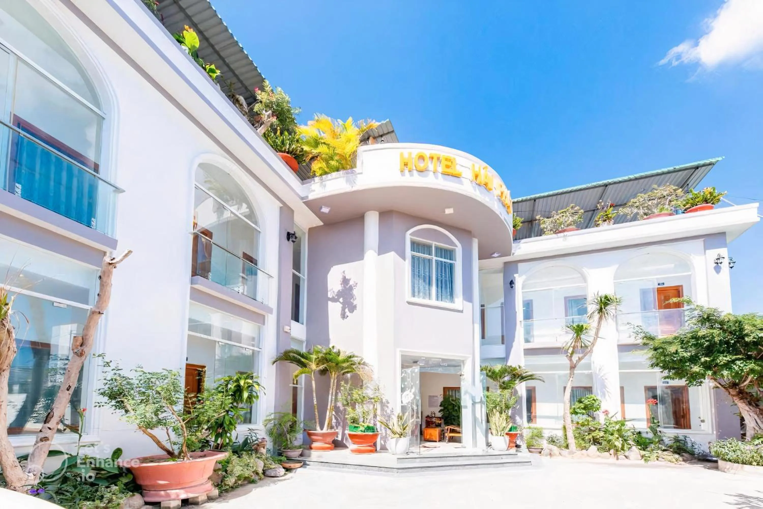 Property building in Hải Phát Hotel