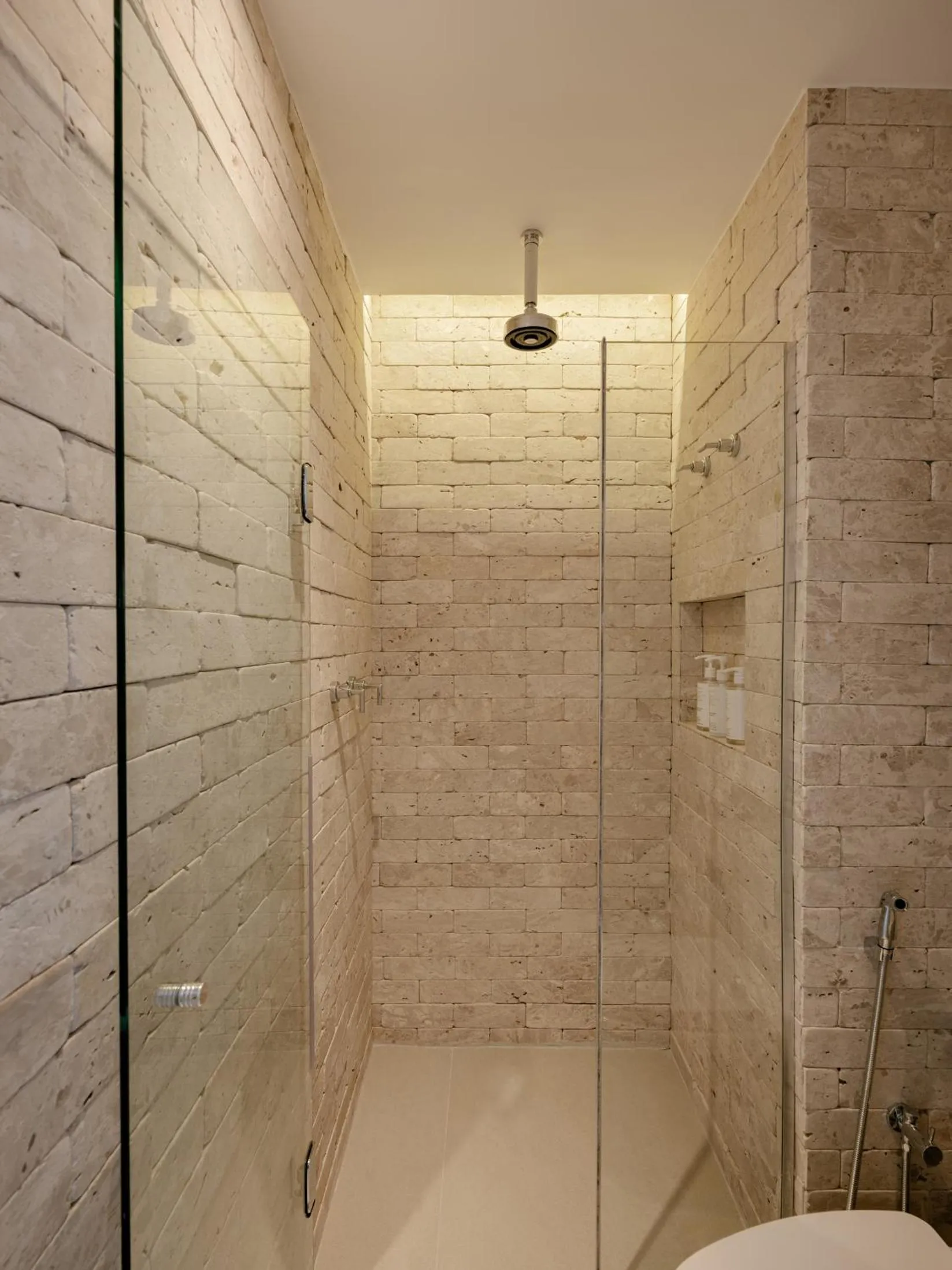 Shower in Aloe Vila Nova Conceição