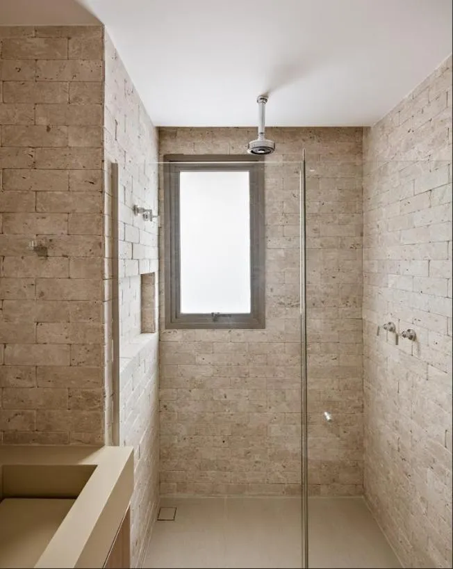 Shower in Aloe Vila Nova Conceição