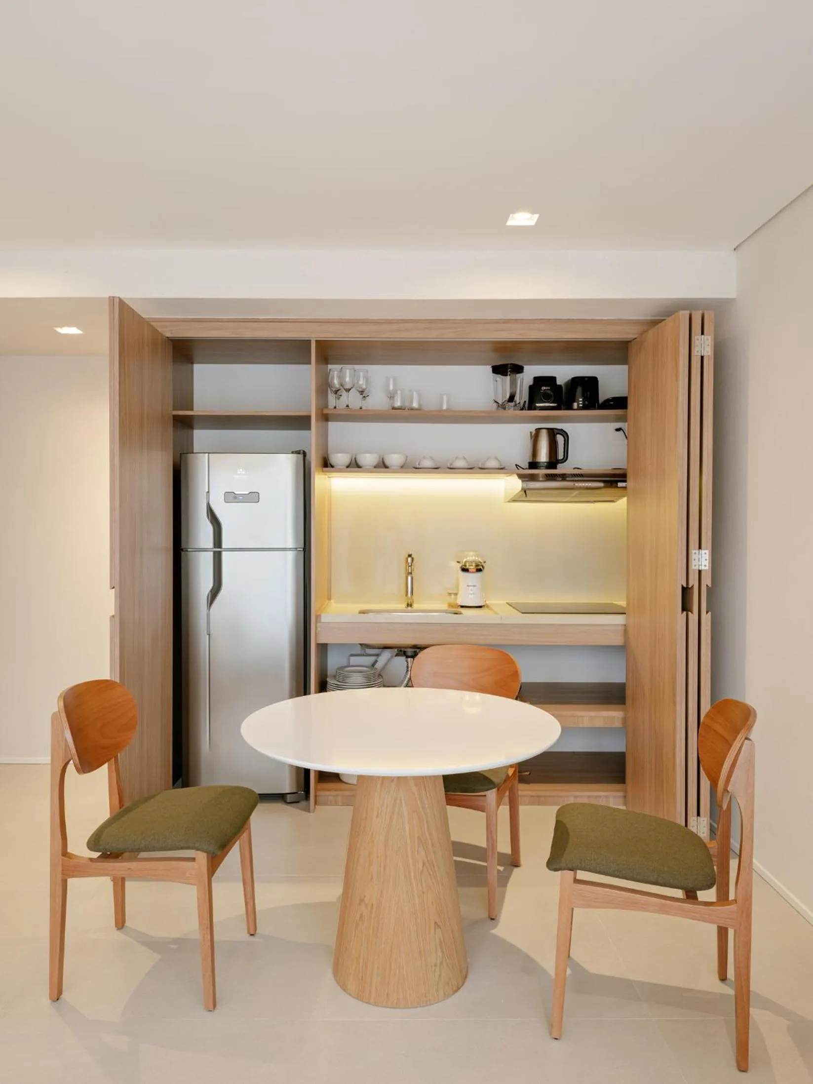 Kitchen or kitchenette in Aloe Vila Nova Conceição