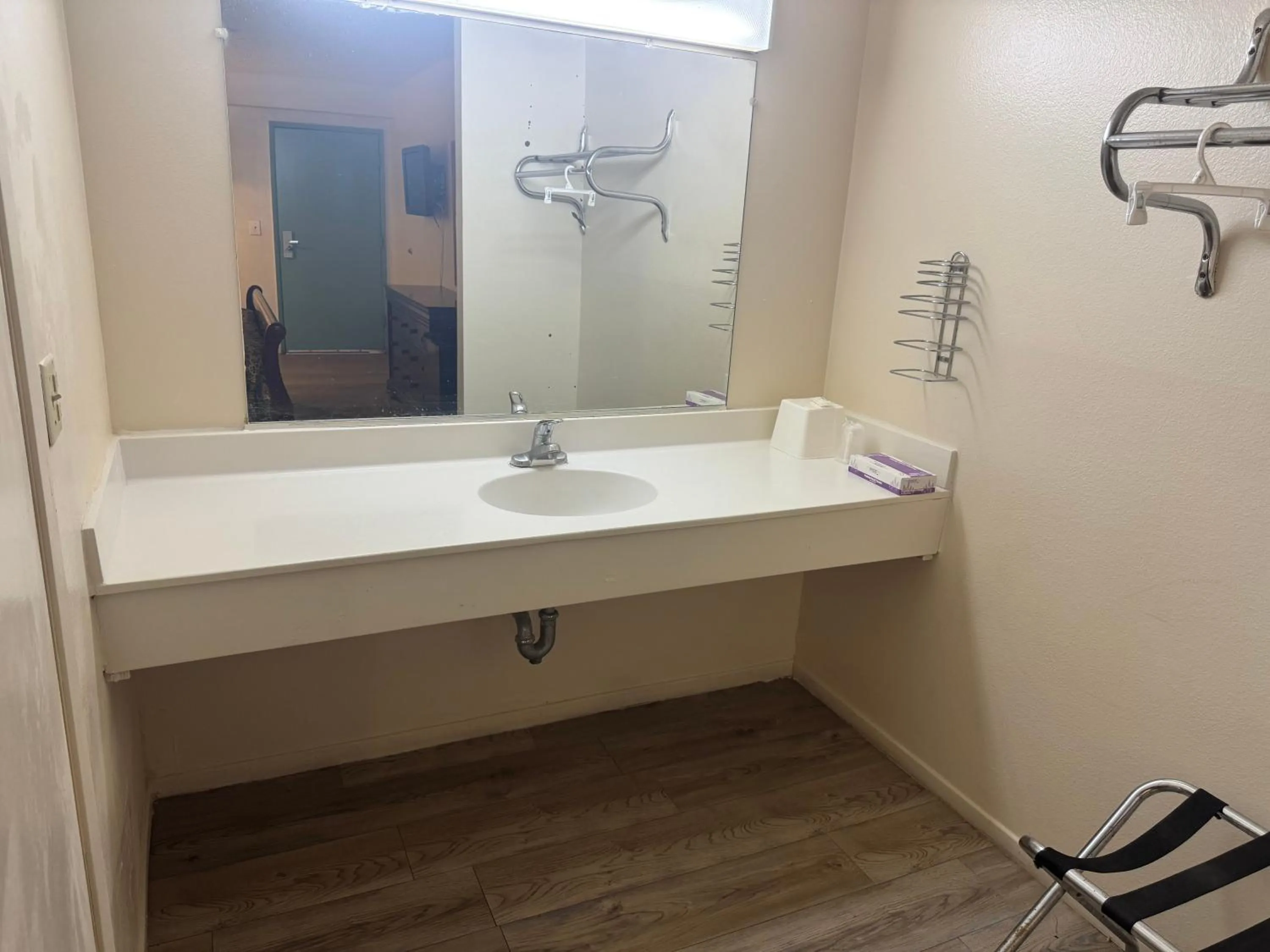 Best Star Inn - Montebello, Los Angeles