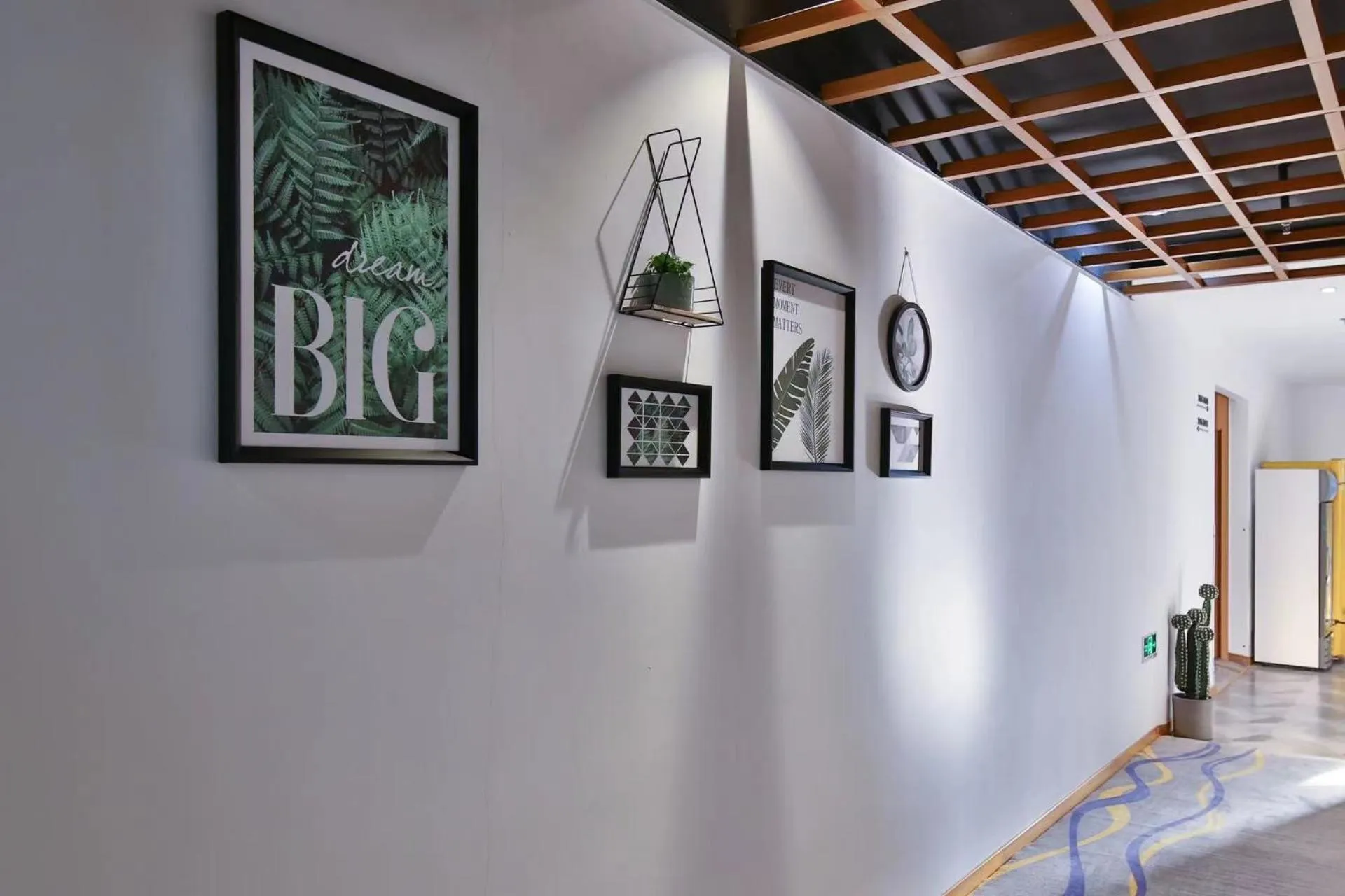 Decorative detail in Shanghai Pengpai Art Youth Hotel