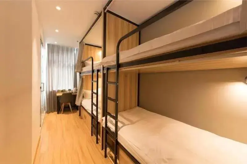 Bed in 4-Bed Female Dormitory Room - Shared Bathroom in Shanghai Pengpai Art Youth Hotel Bed in 4-Bed Female Dormitory Room - Shared Bathroom in Shanghai Pengpai Art Youth Hotel