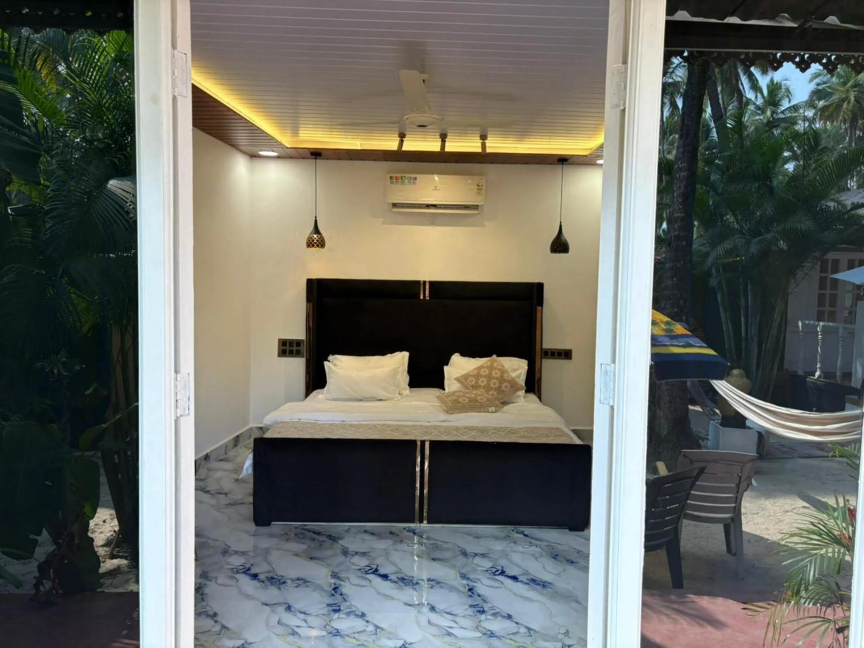 View (from property/room), Bed in The Charming Nights