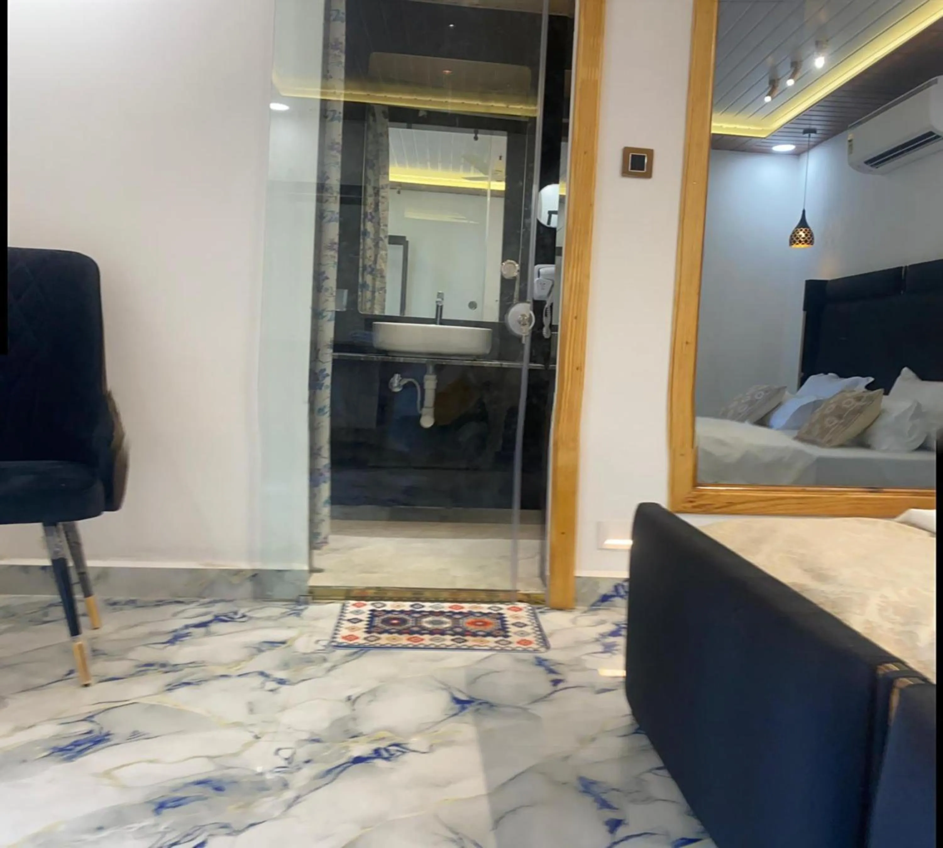 Bedroom, Bed in The Charming Nights