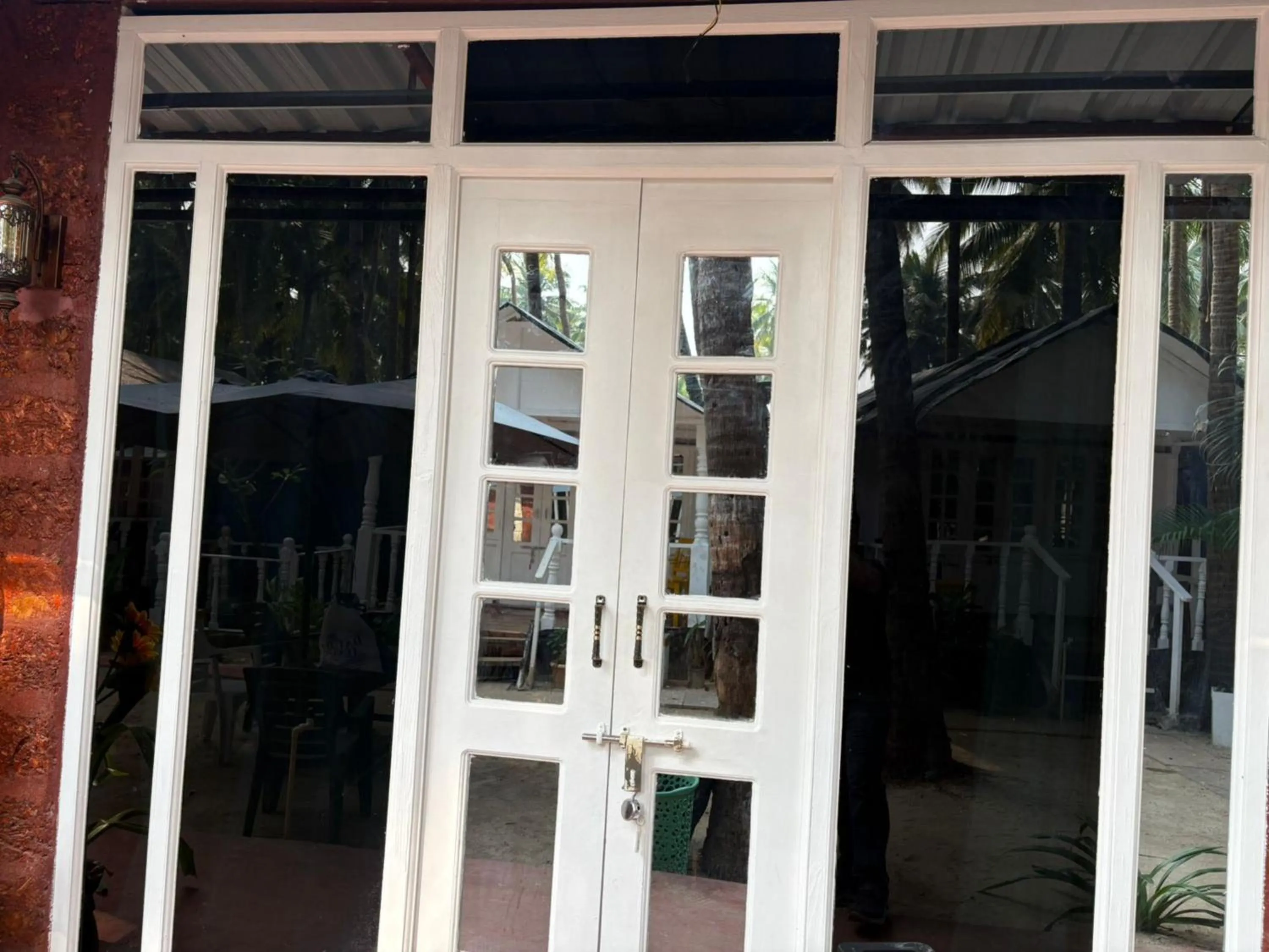 Facade/entrance in The Charming Nights