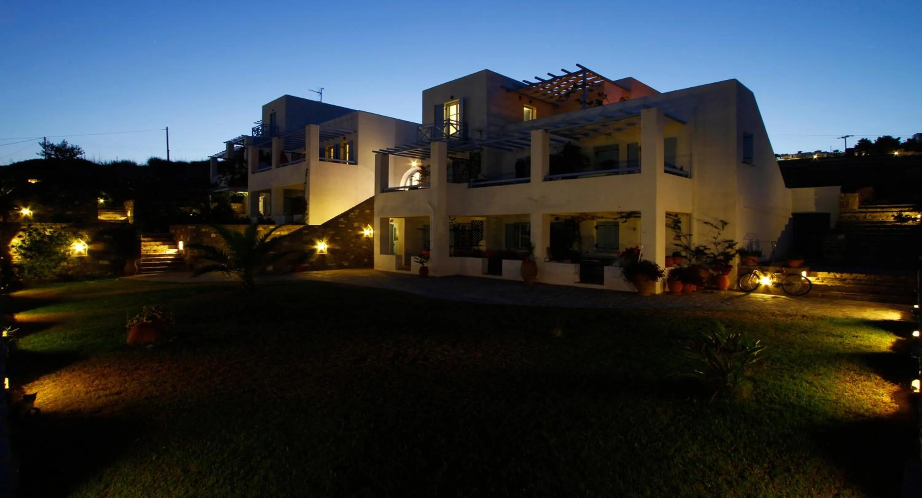Property building in Paros Paradise Apartments