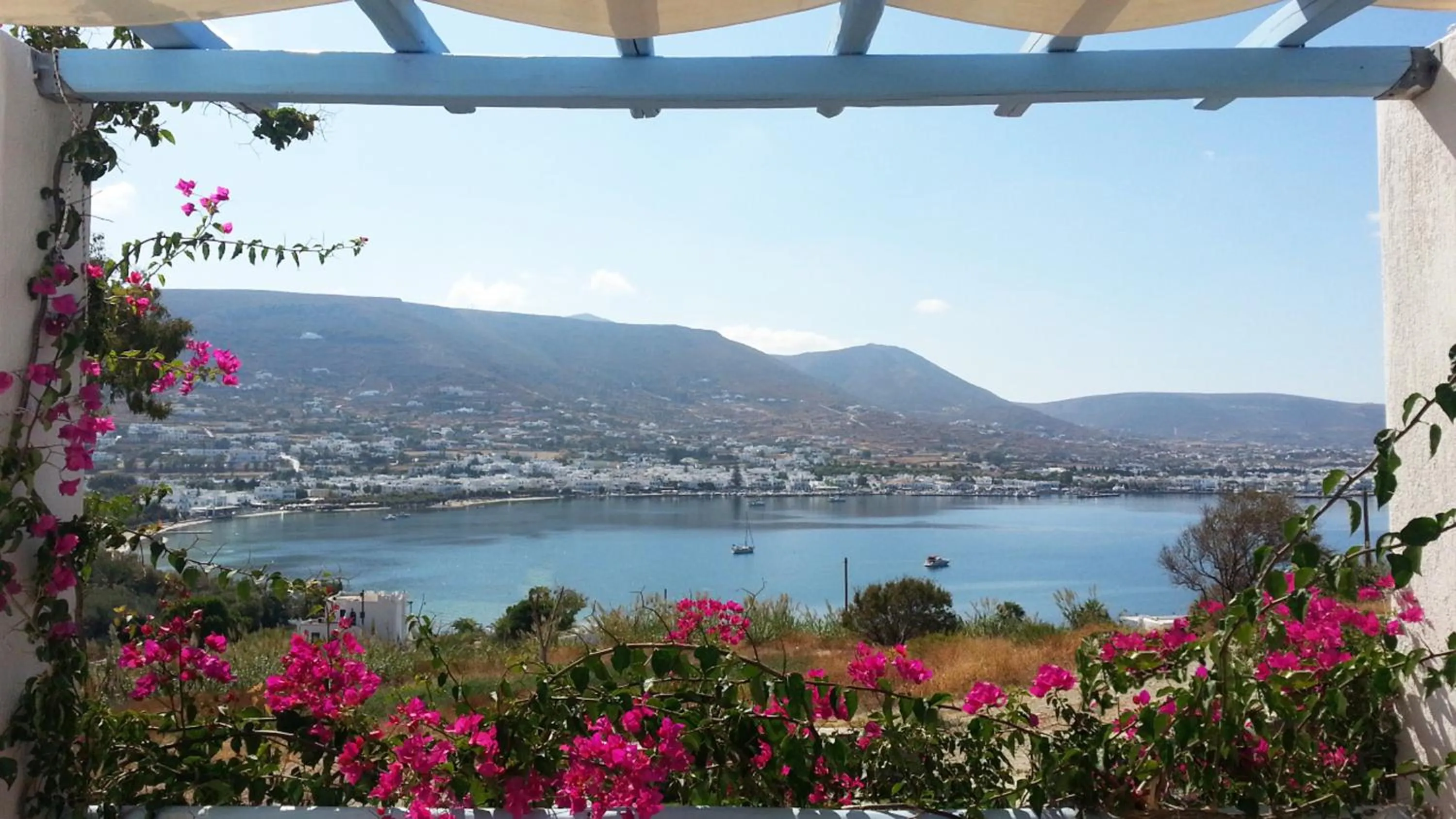 Sea view in Paros Paradise Apartments