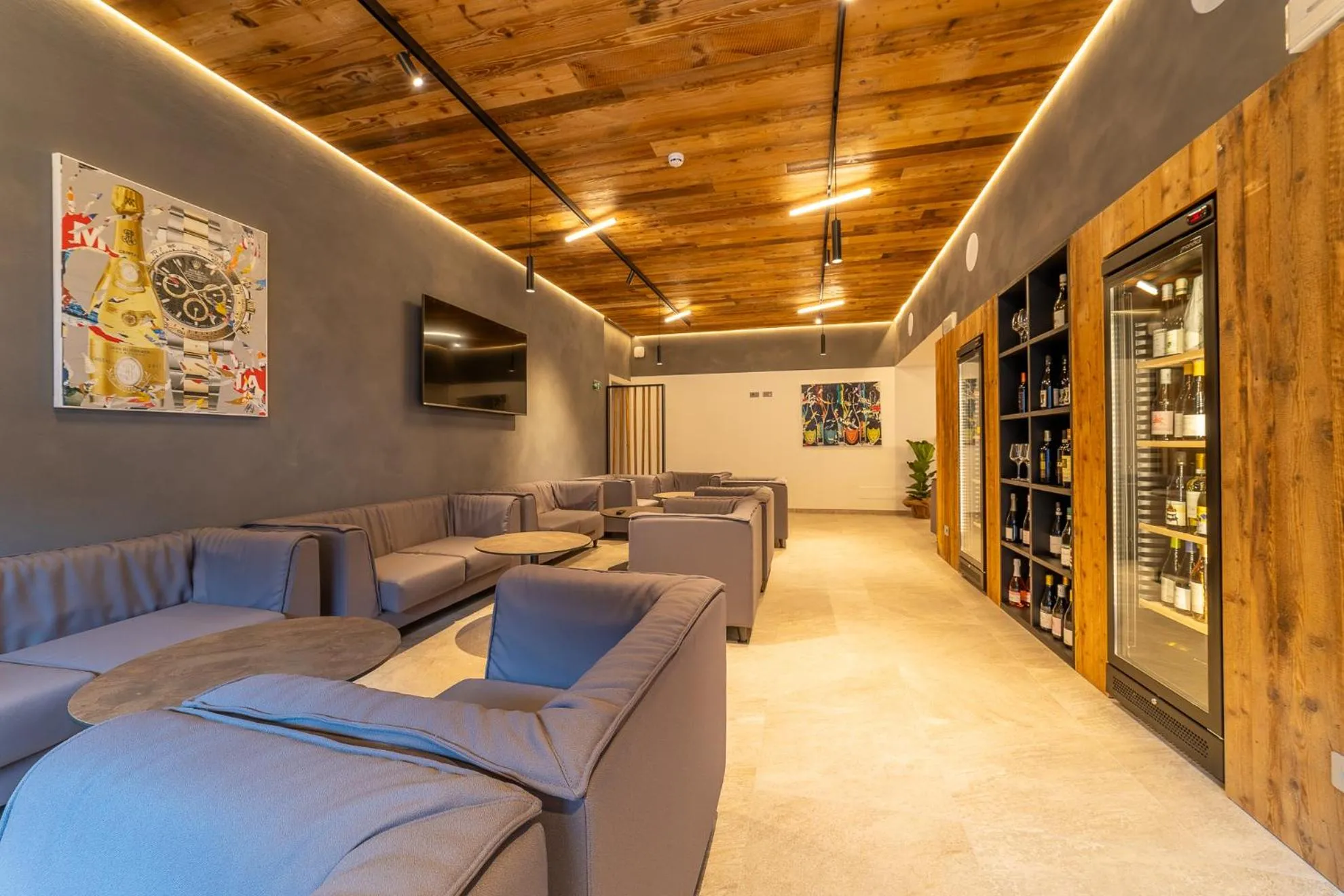 Lounge or bar in Riserva Bianca Limone Hotel & SPA