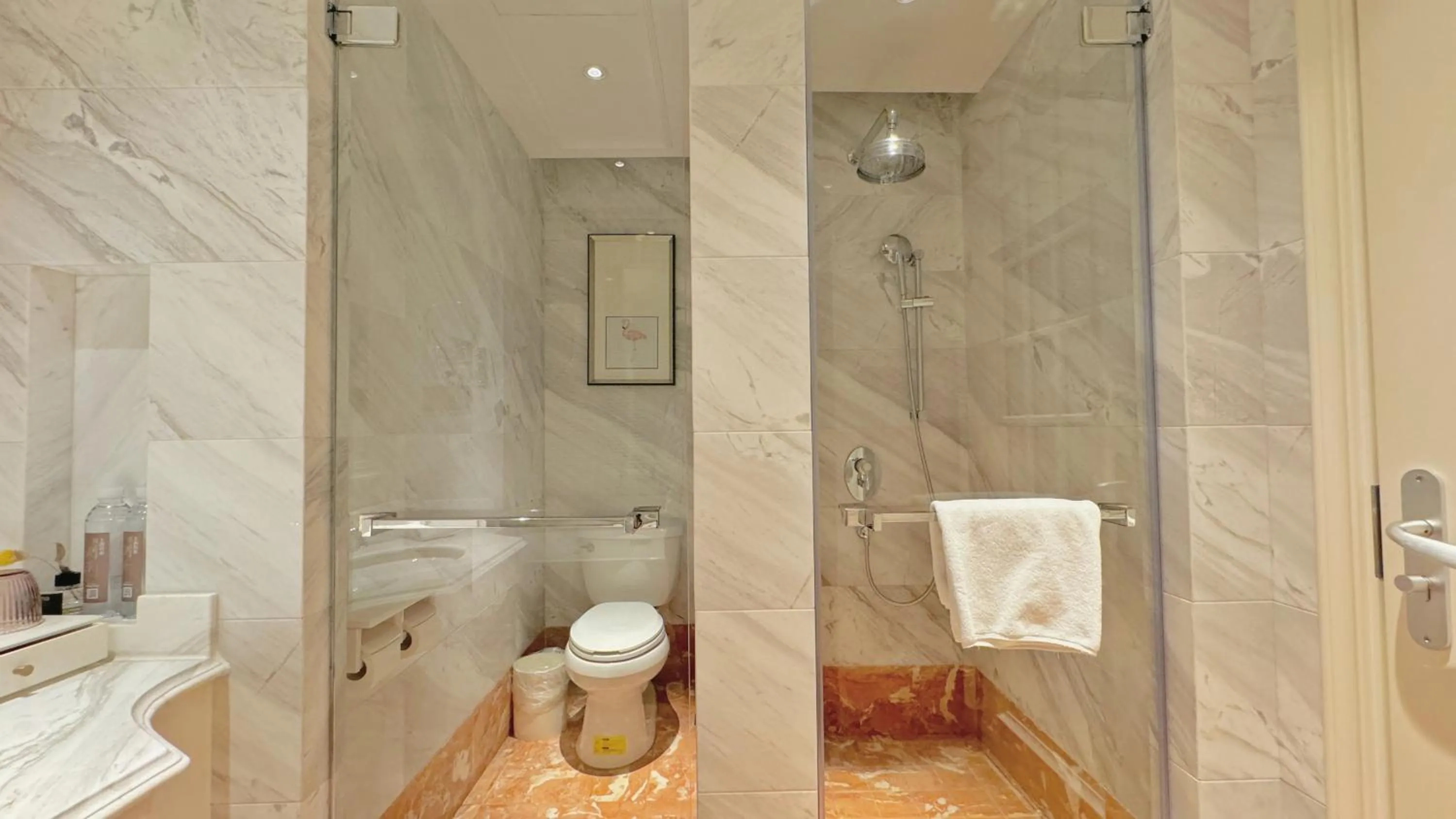 Toilet in NARADA Resort Shanghai Hotel Disney Store