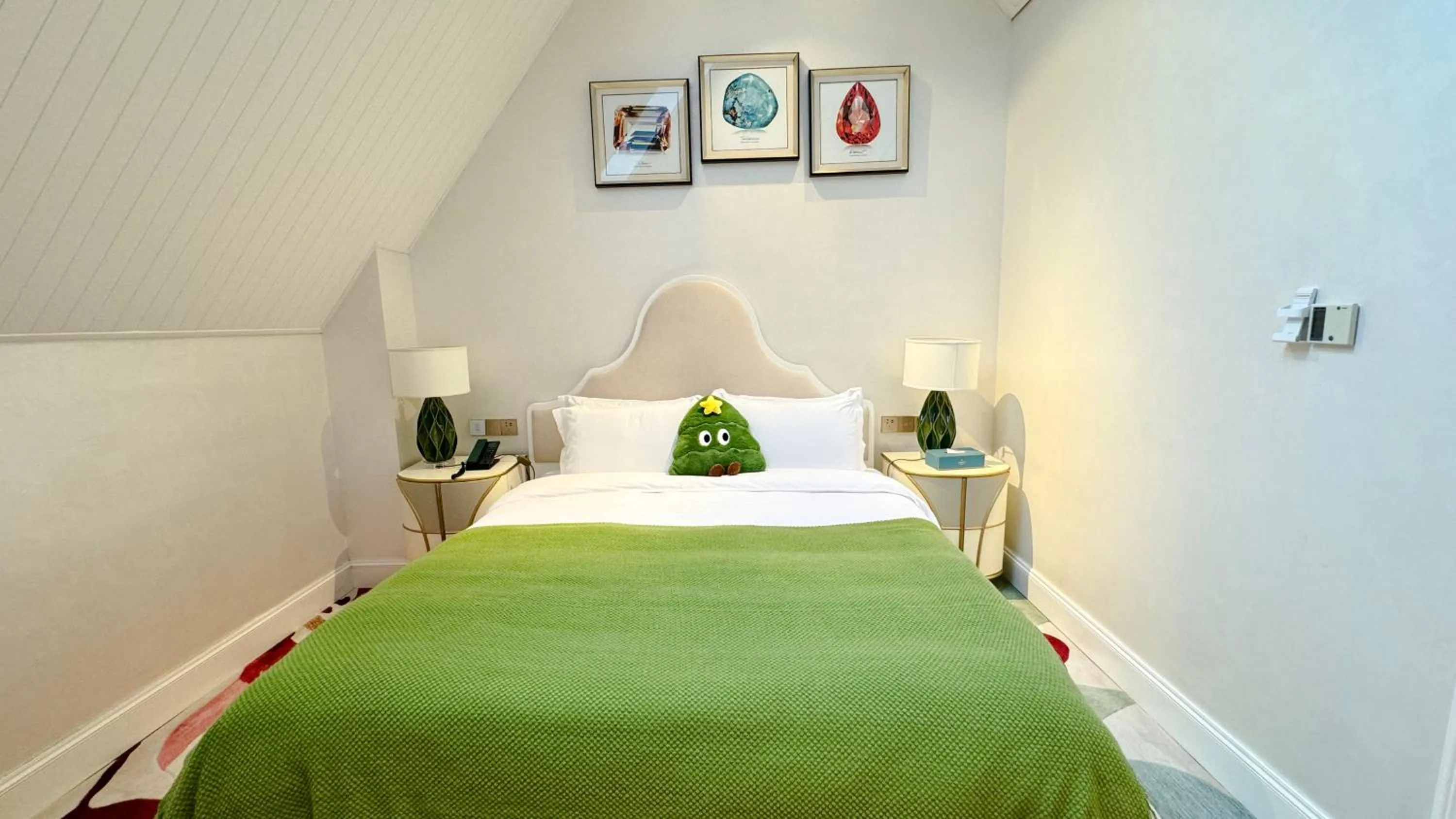 Bedroom, Bed in NARADA Resort Shanghai Hotel Disney Store