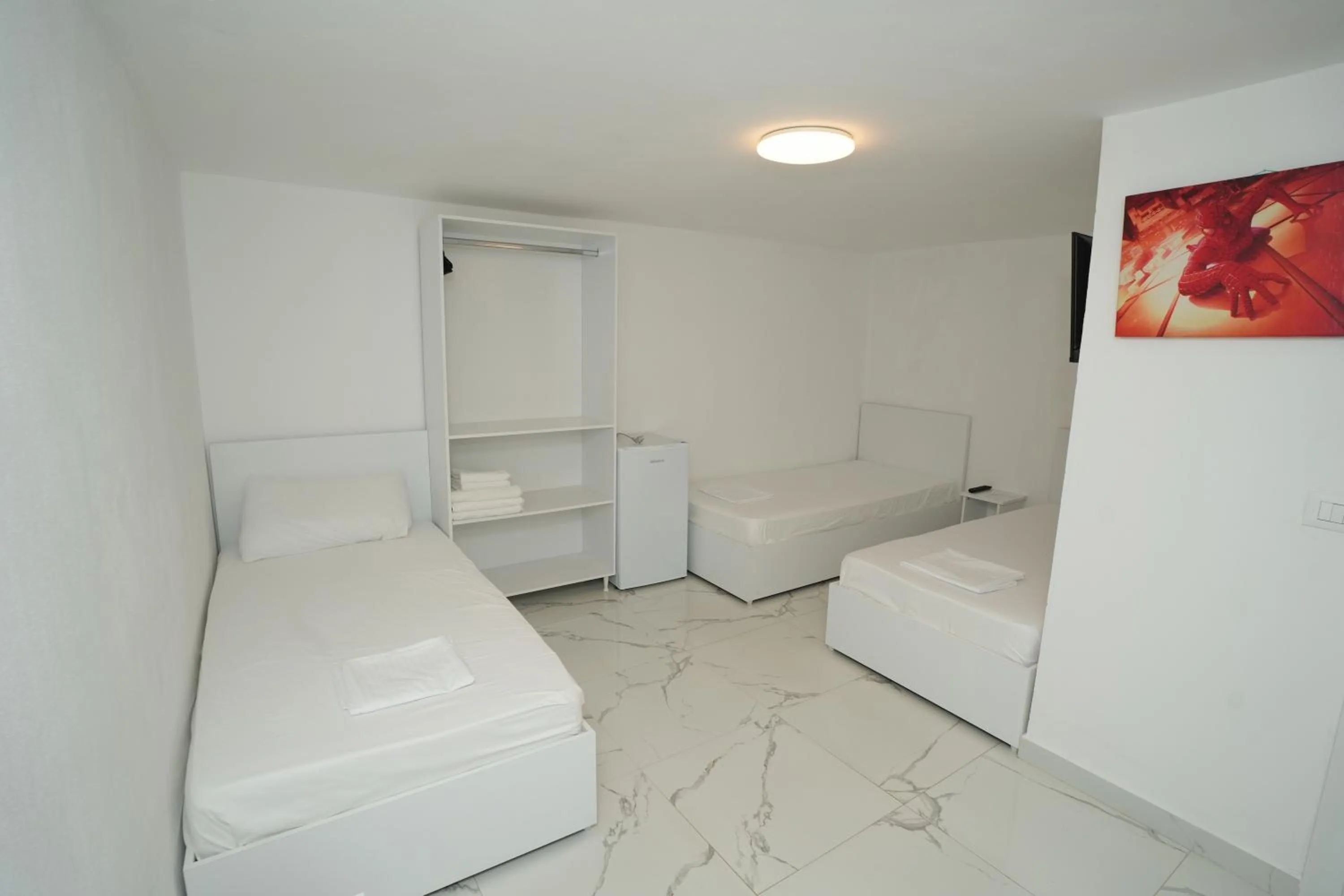 Bedroom, Bed in Enles Hotel